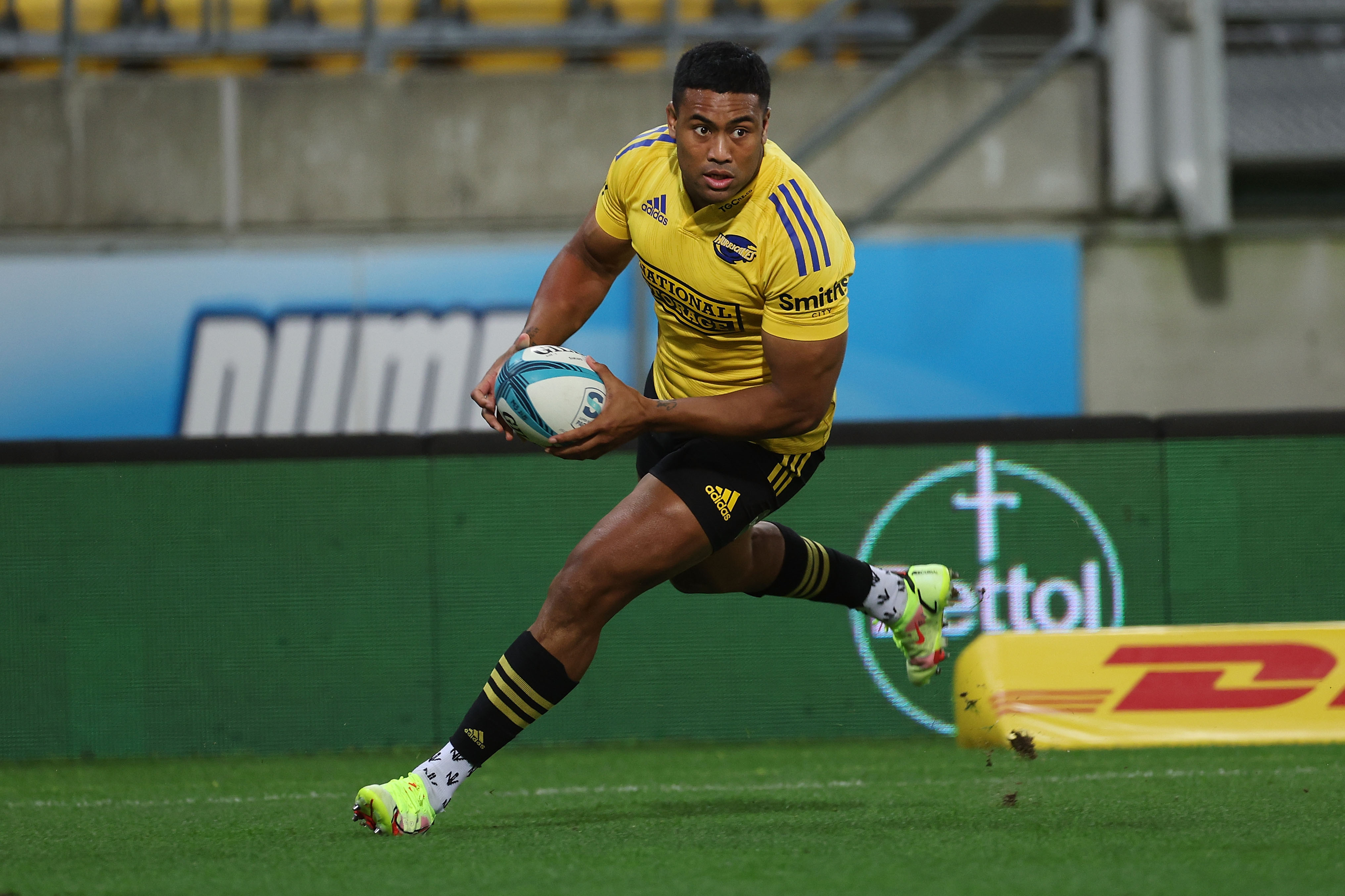 Hurricanes winger Julian Savea. Photo / Photosport