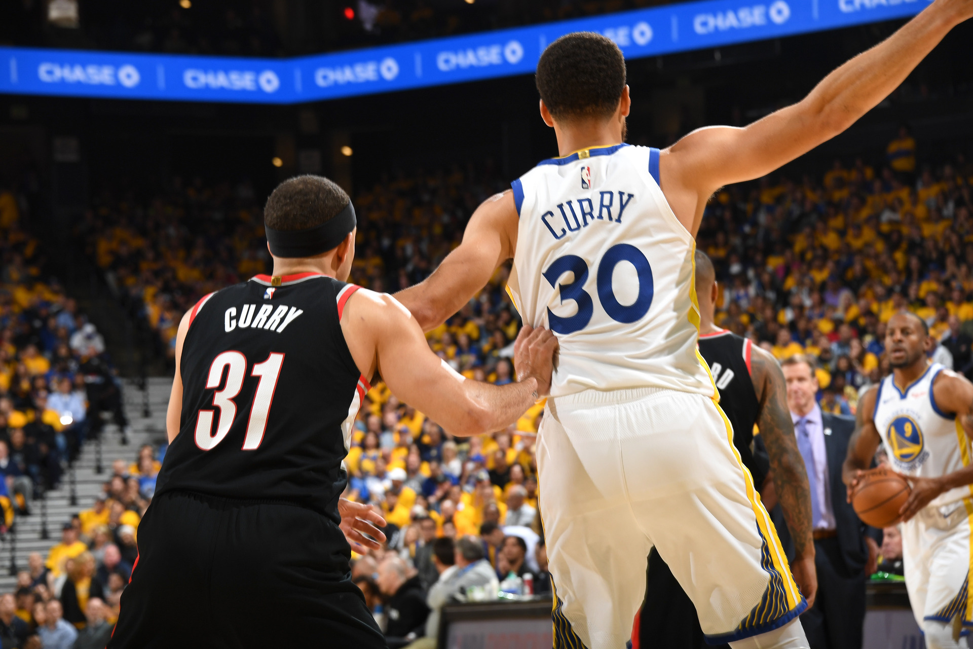 Dell, Sonya Curry Sharing Support for Seth and Steph in WCF - Blazer's Edge