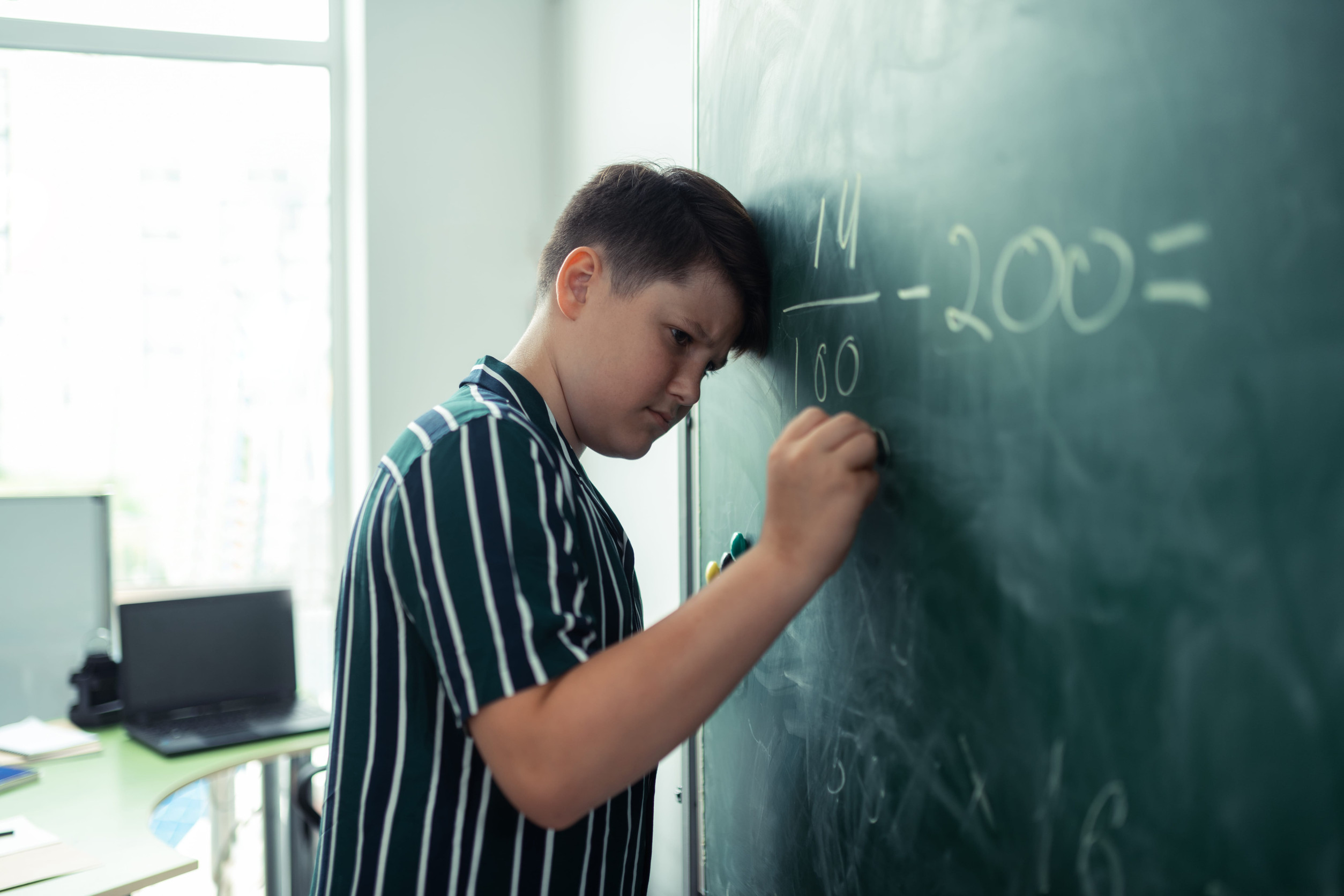 Maths experts and teachers have told RNZ changes made the curriculum considerably more difficult. Photo / 123rf
