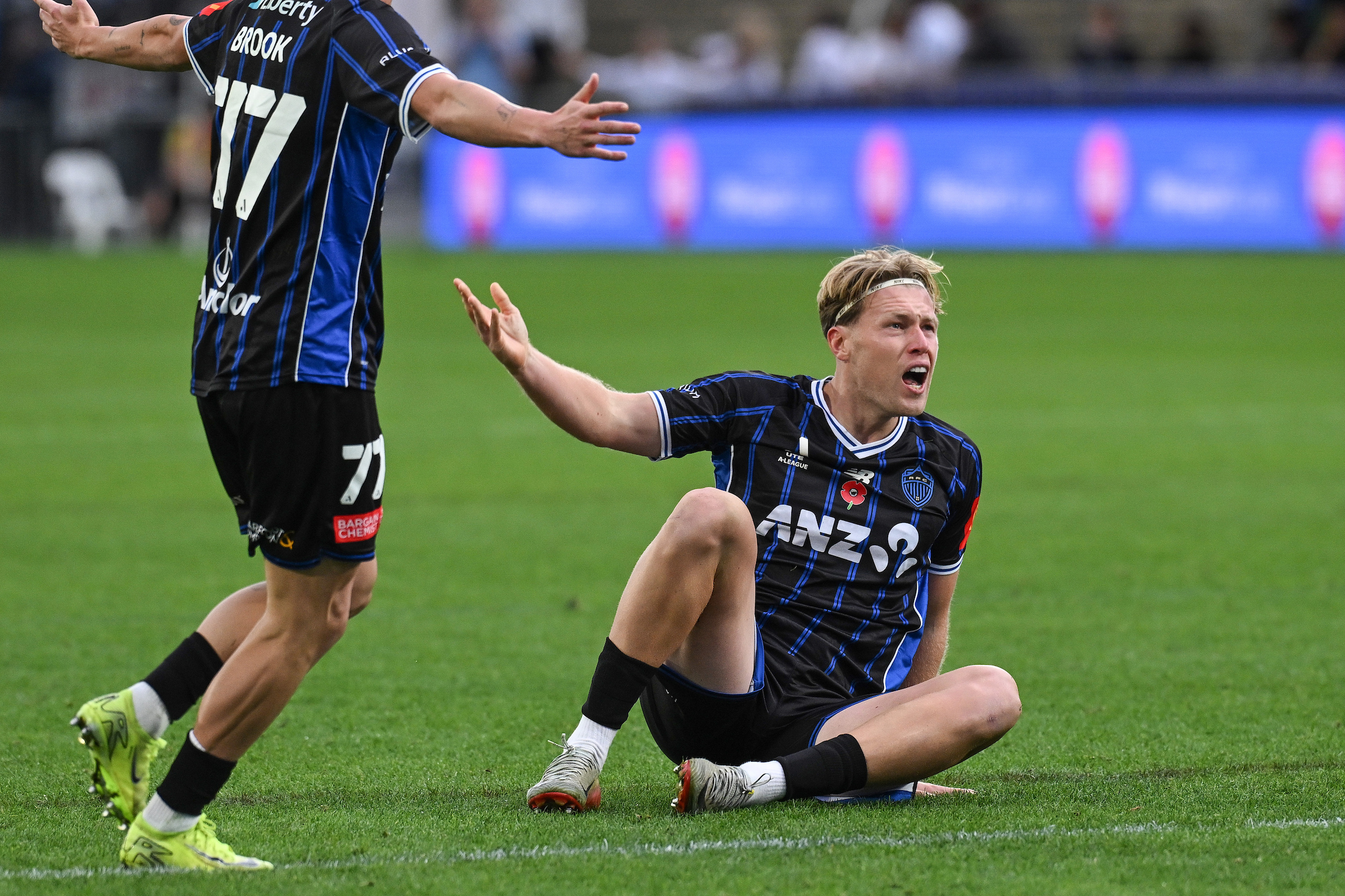 Sam Cosgrove appeals to the referee following the foul by James Donachie in Auckland FC's 1-0 loss to the Central Coast Mariners. Photo / Photosport