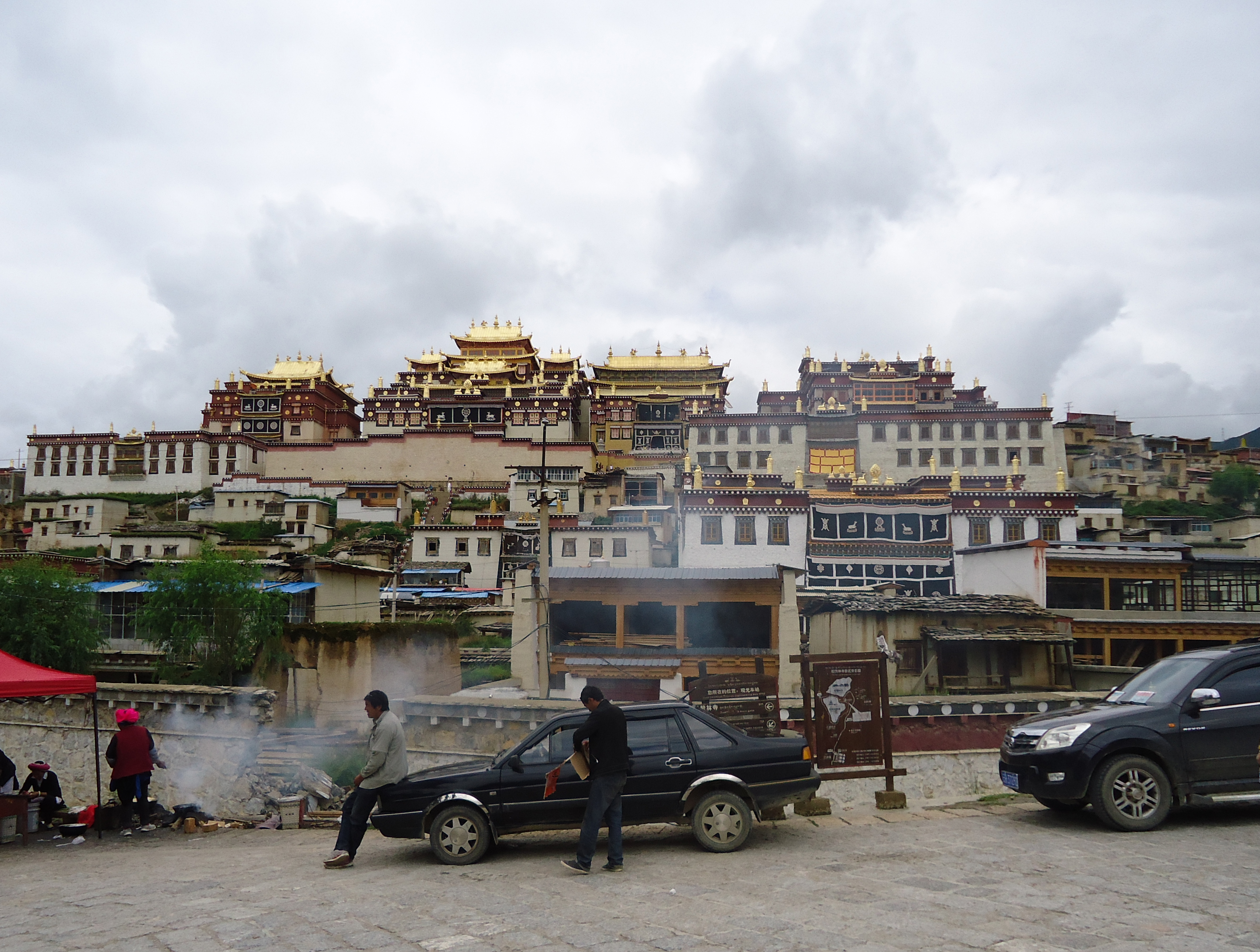 The Songzanlin Monastery in Shangri-La county was built in 1679 and is Yunnan province's largest Tibetan Buddhist monastery. Photo / Duncan Gillies