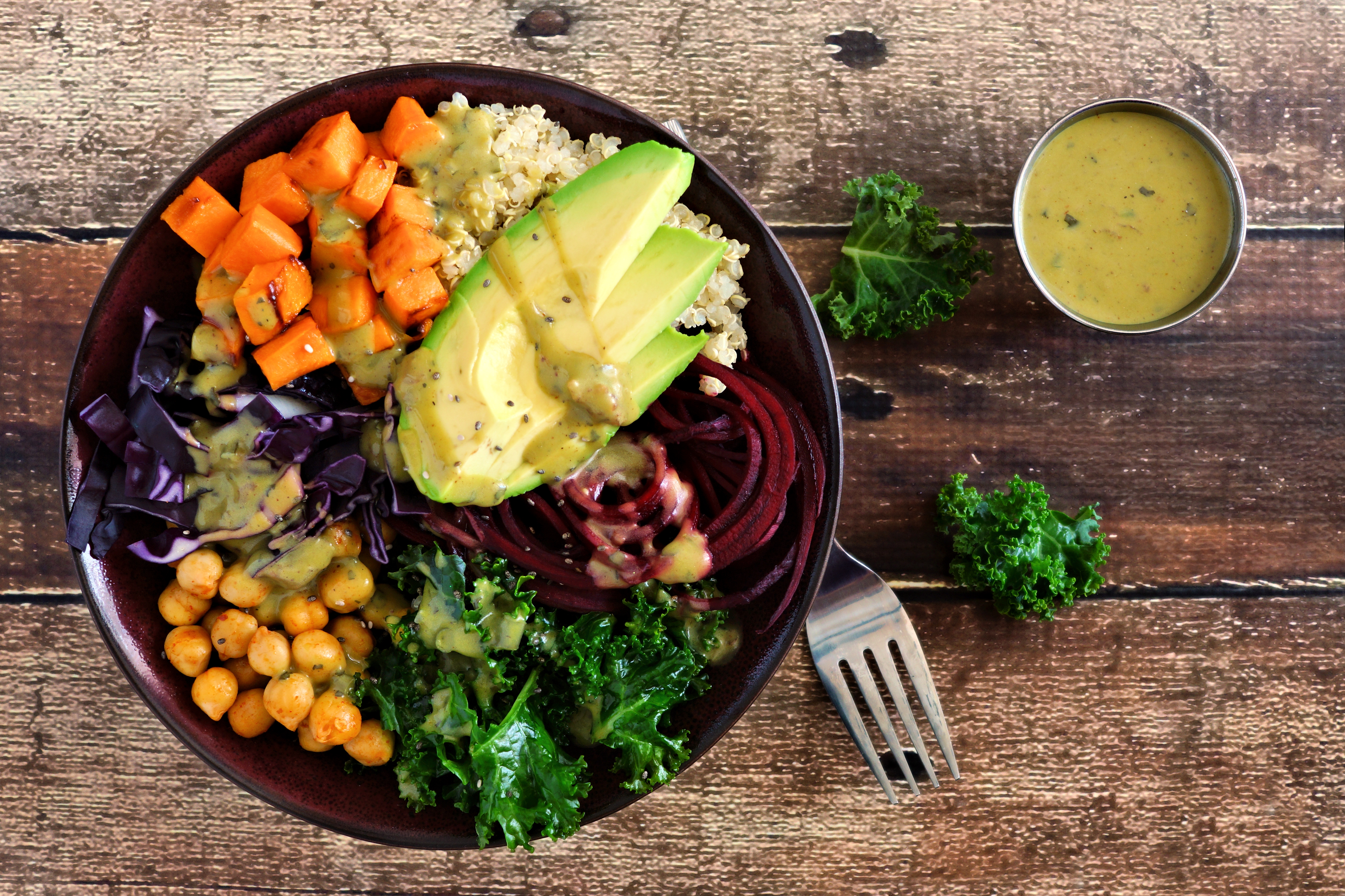 American gastroenterologist Shilpa Ravella recommends a plant-based diet or the Mediterranean diet, both rich in vegetables, fruit, leafy greens and legumes. Photo / Getty Images