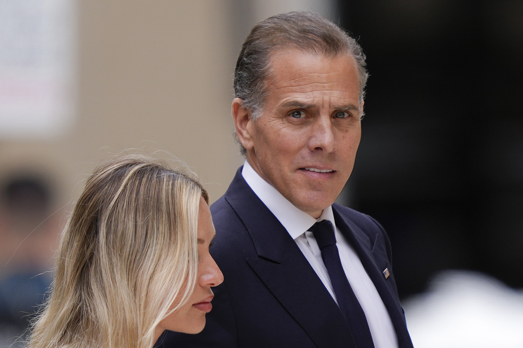 Hunter Biden, accompanied by his wife, Melissa Cohen Biden, arrives to federal court to hear the verdicts. Photo / AP