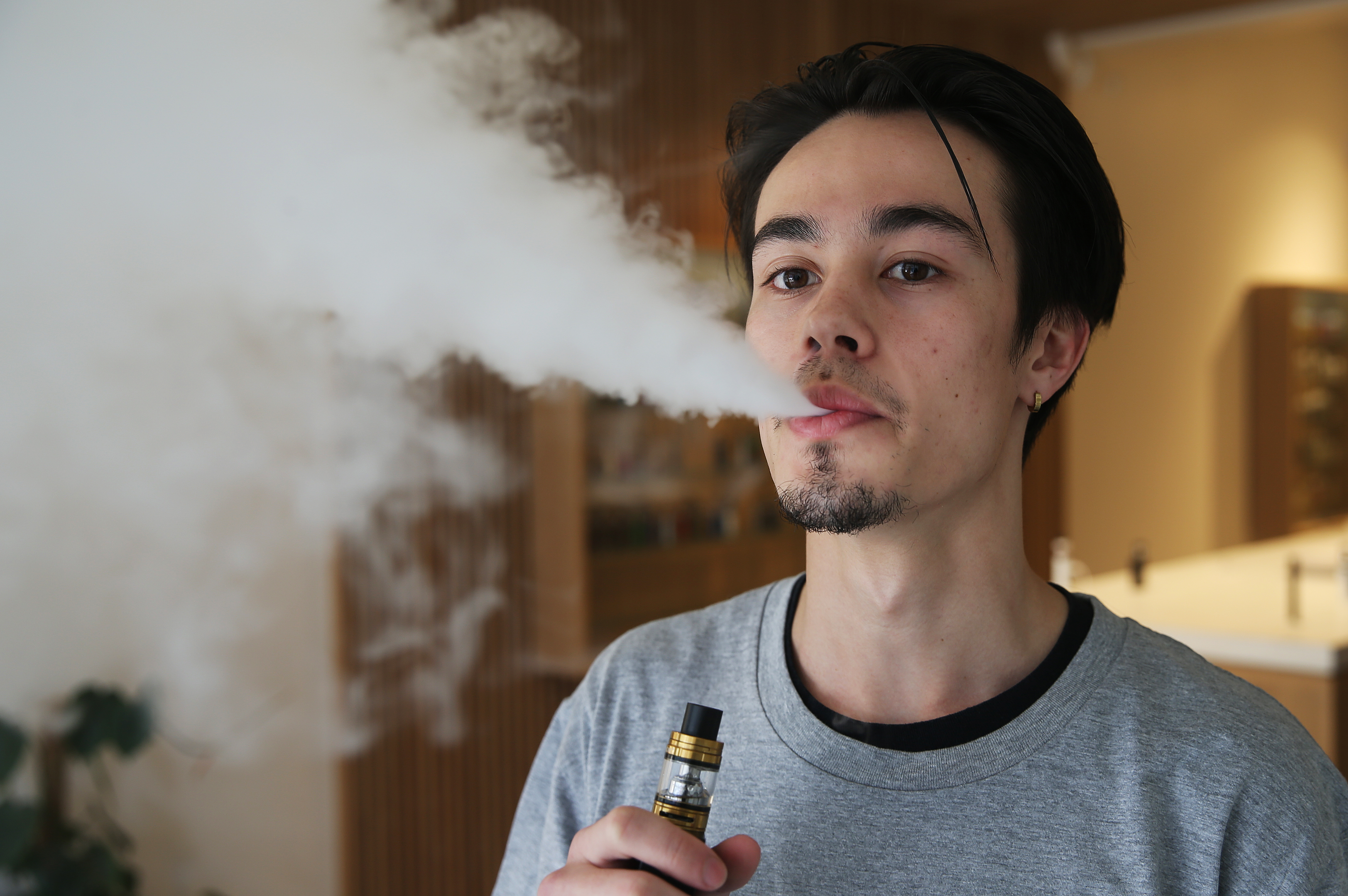 Major supermarkets now selling e cigarettes as tobacco price rises