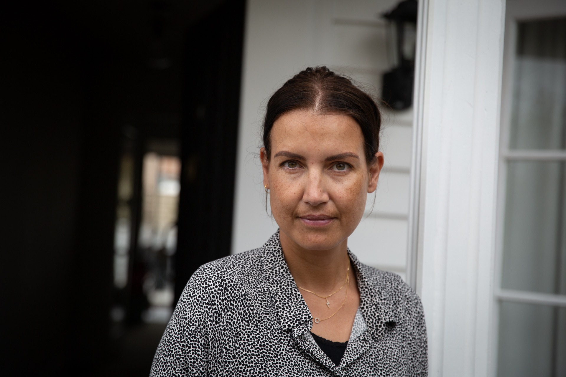 Ana Waalkens has a simple message for unvaccinated Kiwis - get the jab now. The 38-year-old Auckland mum nearly died after becoming infected with Covid-19 in August. Photo / Sylvie Whinray 
