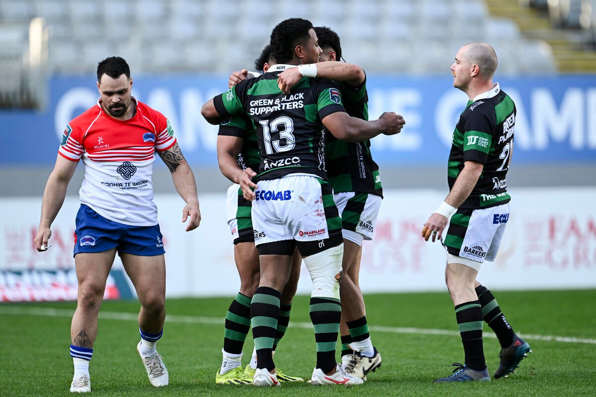South Canterbury players celebrate their 37th consecutive win in the Heartland Championship. Photo NZR / Action Press