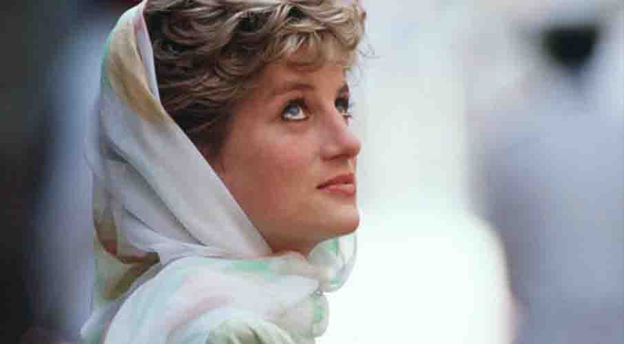 Paul Burrell reveals Princess Diana was involved in another car crash nobody knew about before she was killed in infamous Paris accident. Photo / Getty