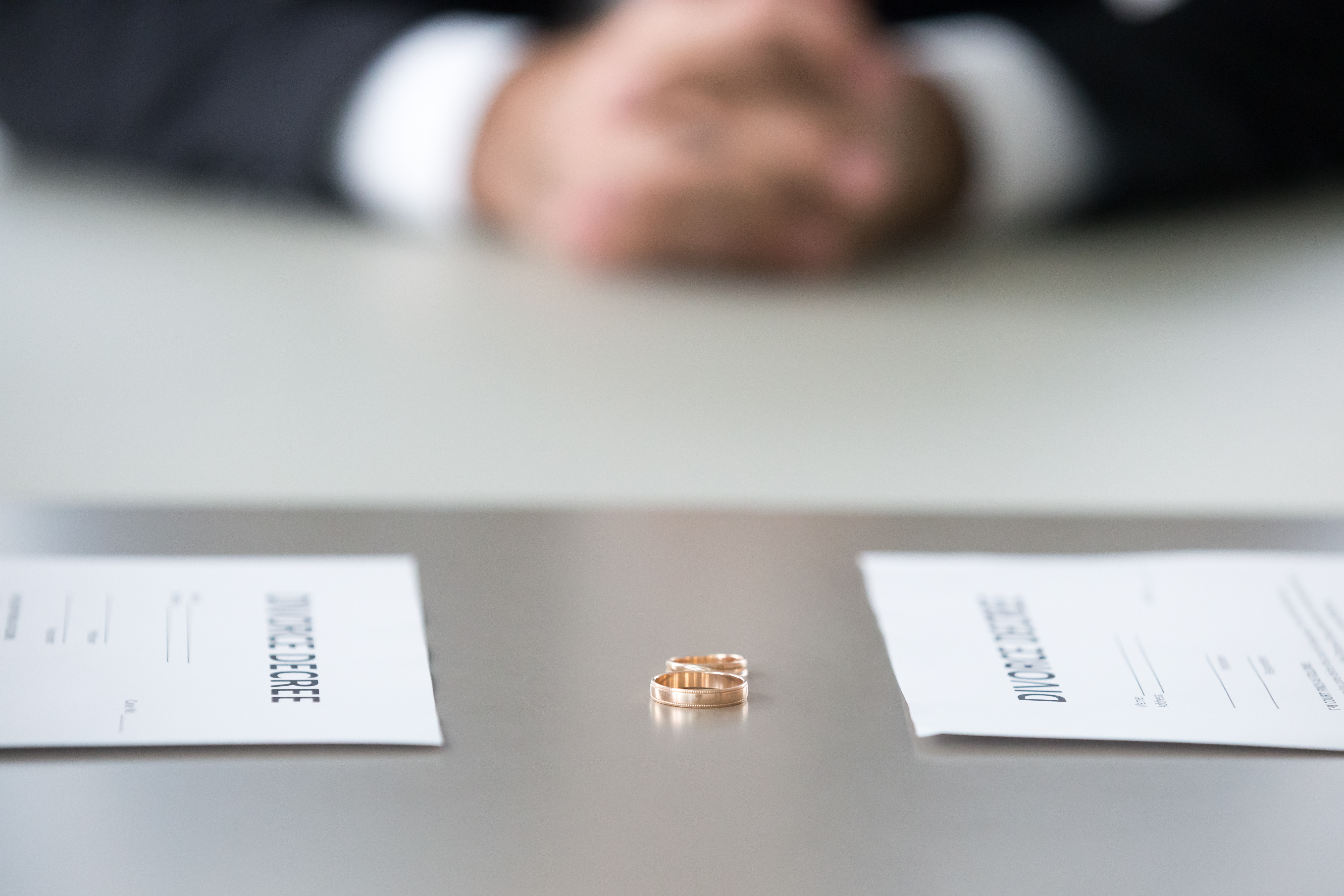 There can be many reasons couples divorce, but a lack of communication is the most common. Photo / 123RF
