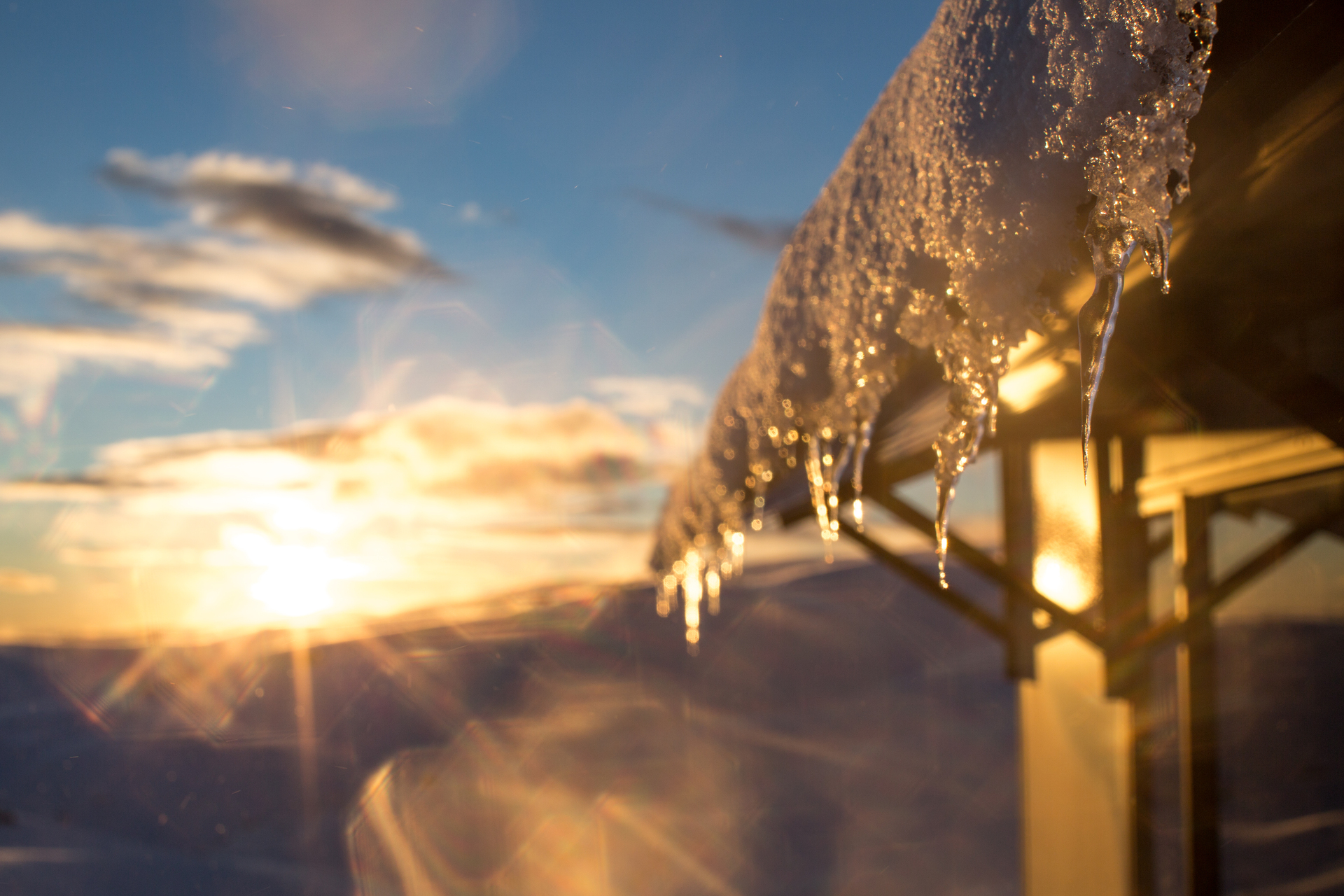 Skiing at Wanaka Snow Farm. Photo / Lake Wanaka, Sophie Piearcey
