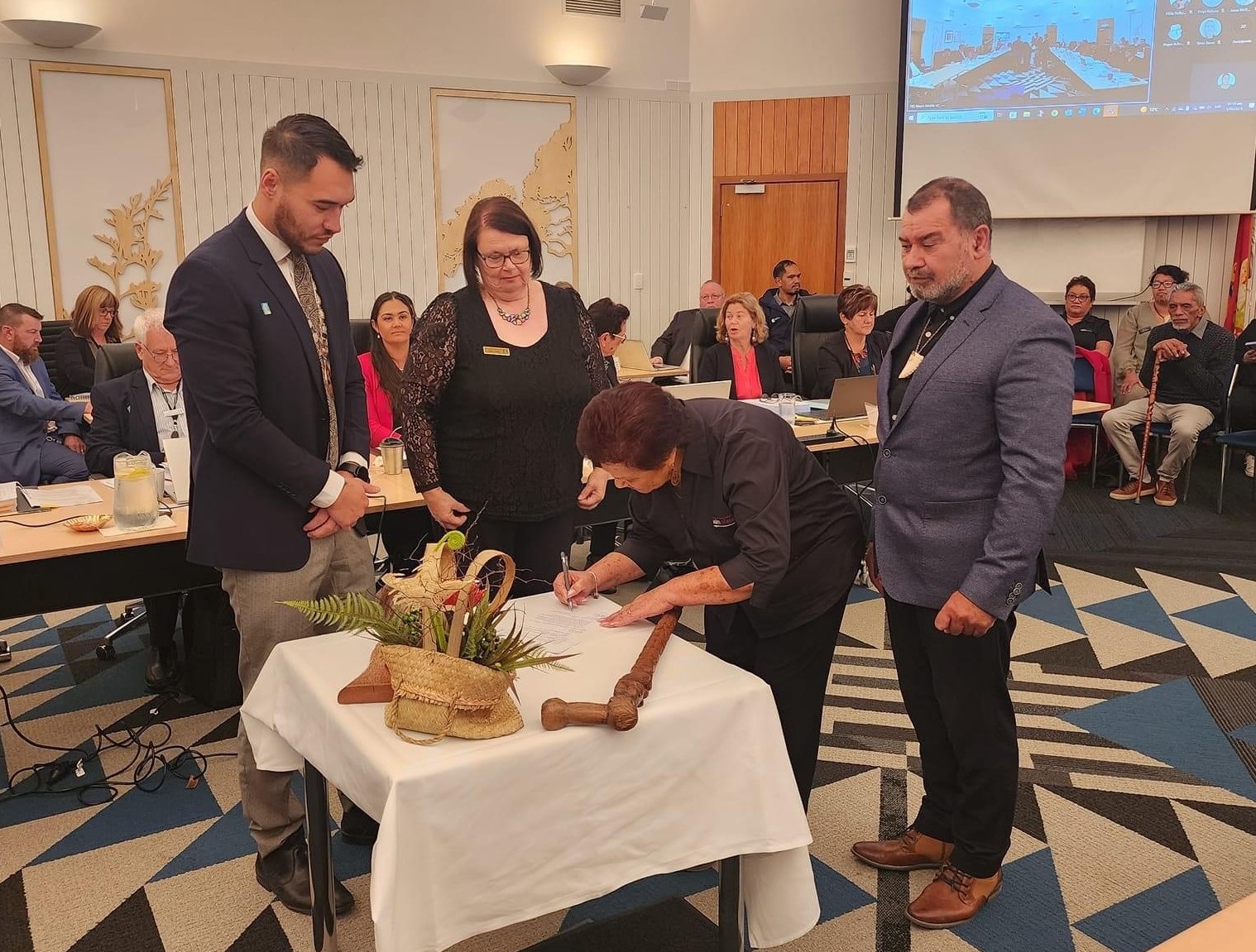 The Memorandum of Understanding declaring Kerikeri as the first bilingual town in the Far North was signed by Nora Rameka and Kipa Munro representing Te Rūnanga o Ngāti Rēhia, alongside Janice Smith - FNDC Acting CEO and Mayor/Kahika Tepania.