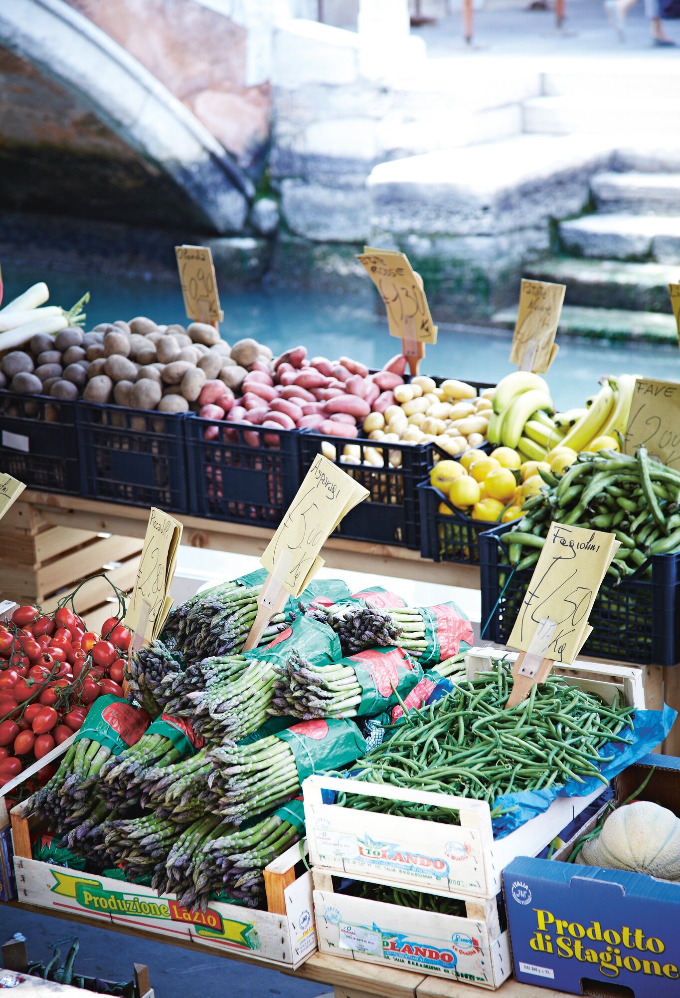 From perusing the markets to packing gourmet treats to take home, schedule in some food shopping during your time in Venice. Photo / Grégoire Kalt
