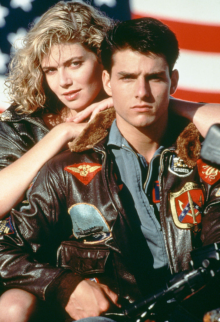 What patches were on tom cruises' top gun jacket?