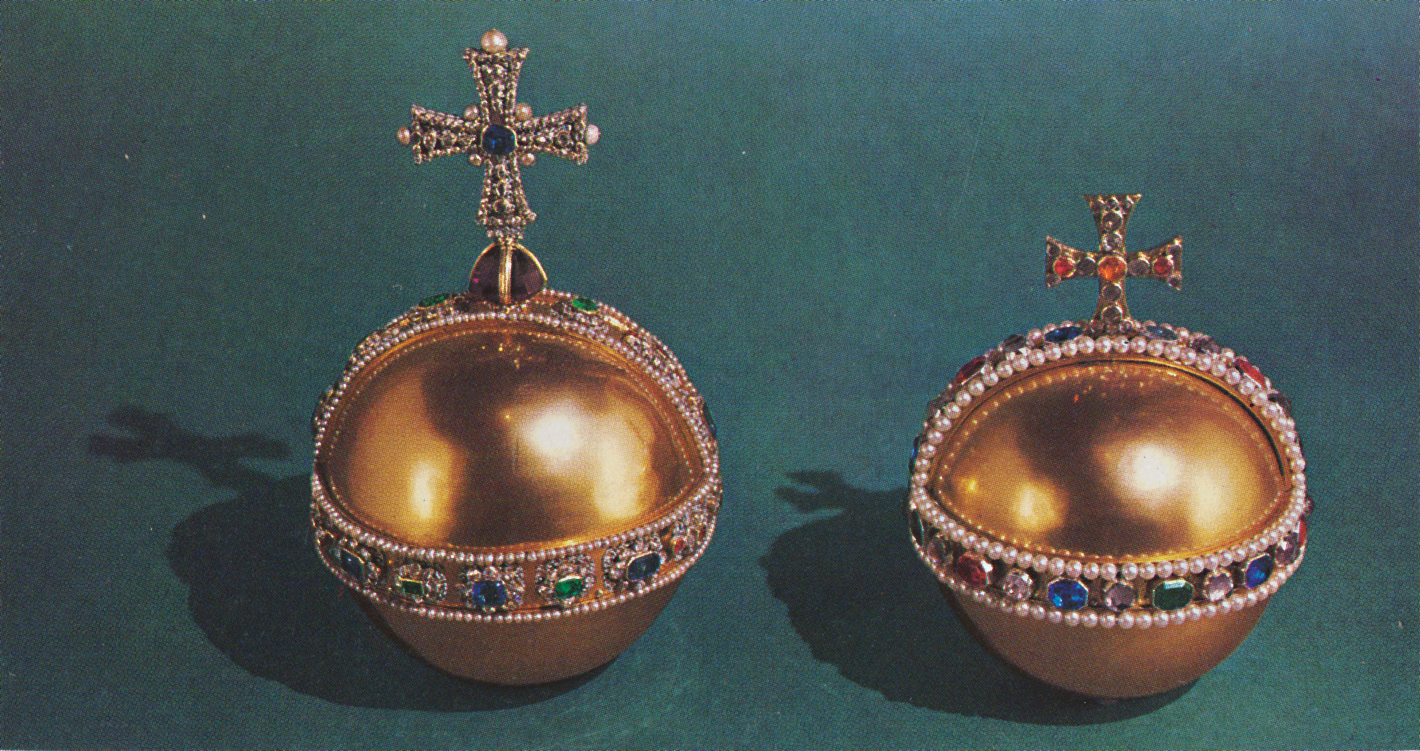 'The Sovereign's Orb and Queen Mary II's Orb', 1953. Photo / Getty Images