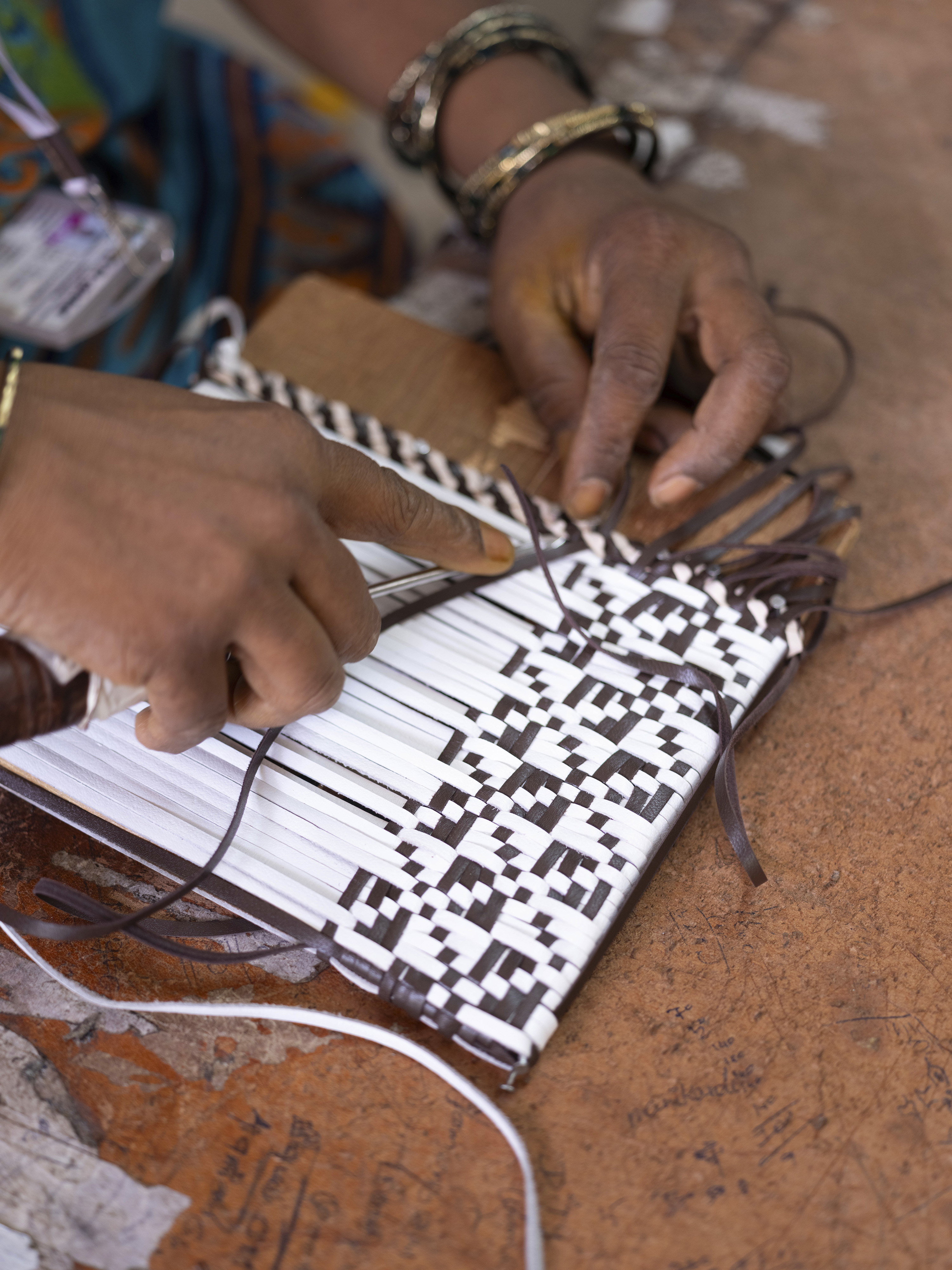 A pochette being woven at AB Global. Photo / Priyadarshini Ravichandran, The New York Times
