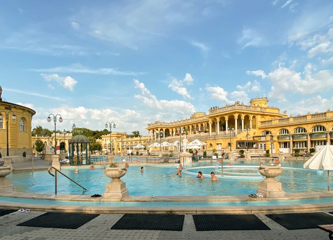 The Szechenyi Baths offer a blend of luxury and functionality, attracting visitors of all ages. Photo / Linda Gerbec on Unsplash