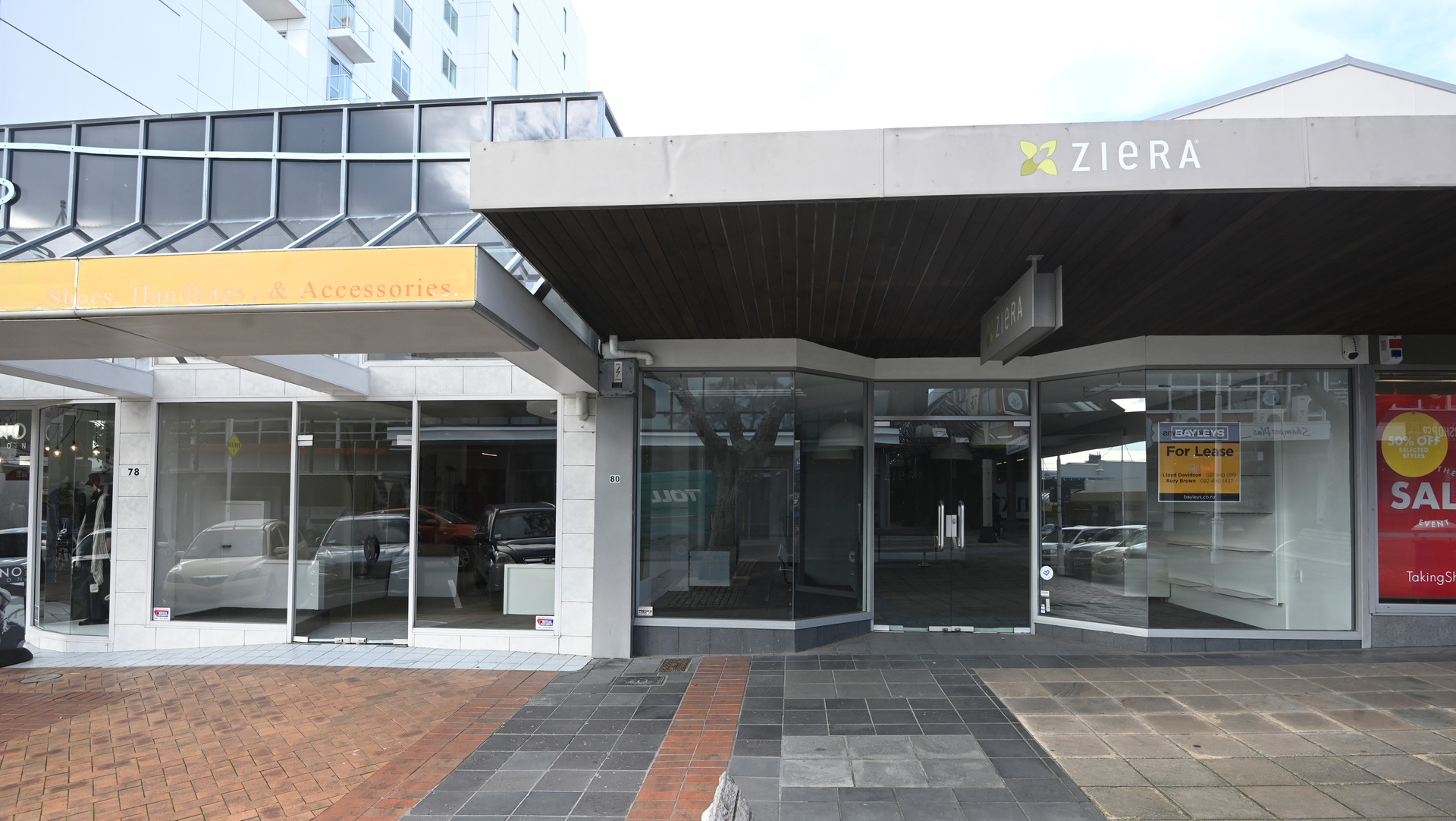 Some of the dozens of empty shopfronts in Tauranga's Devonport Rd. Photo / George Novak 