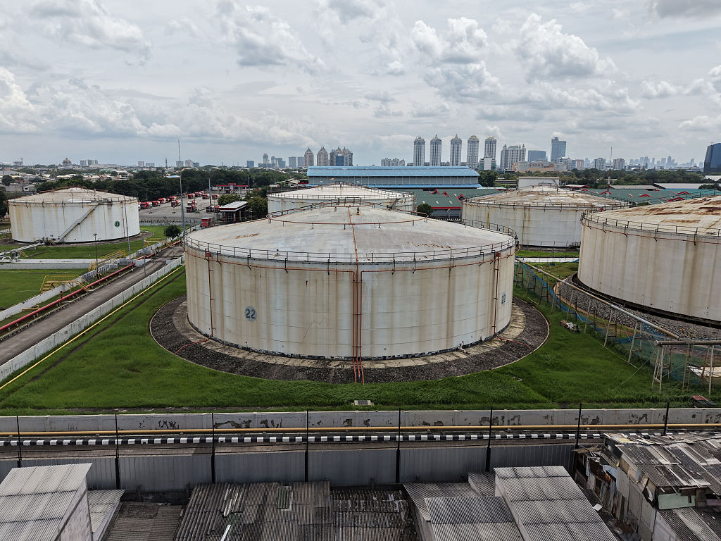 Fuel storage tanks at a PT Pertamina depot at Pelumpang in Jakarta, Indonesia. Photo / Getty Images