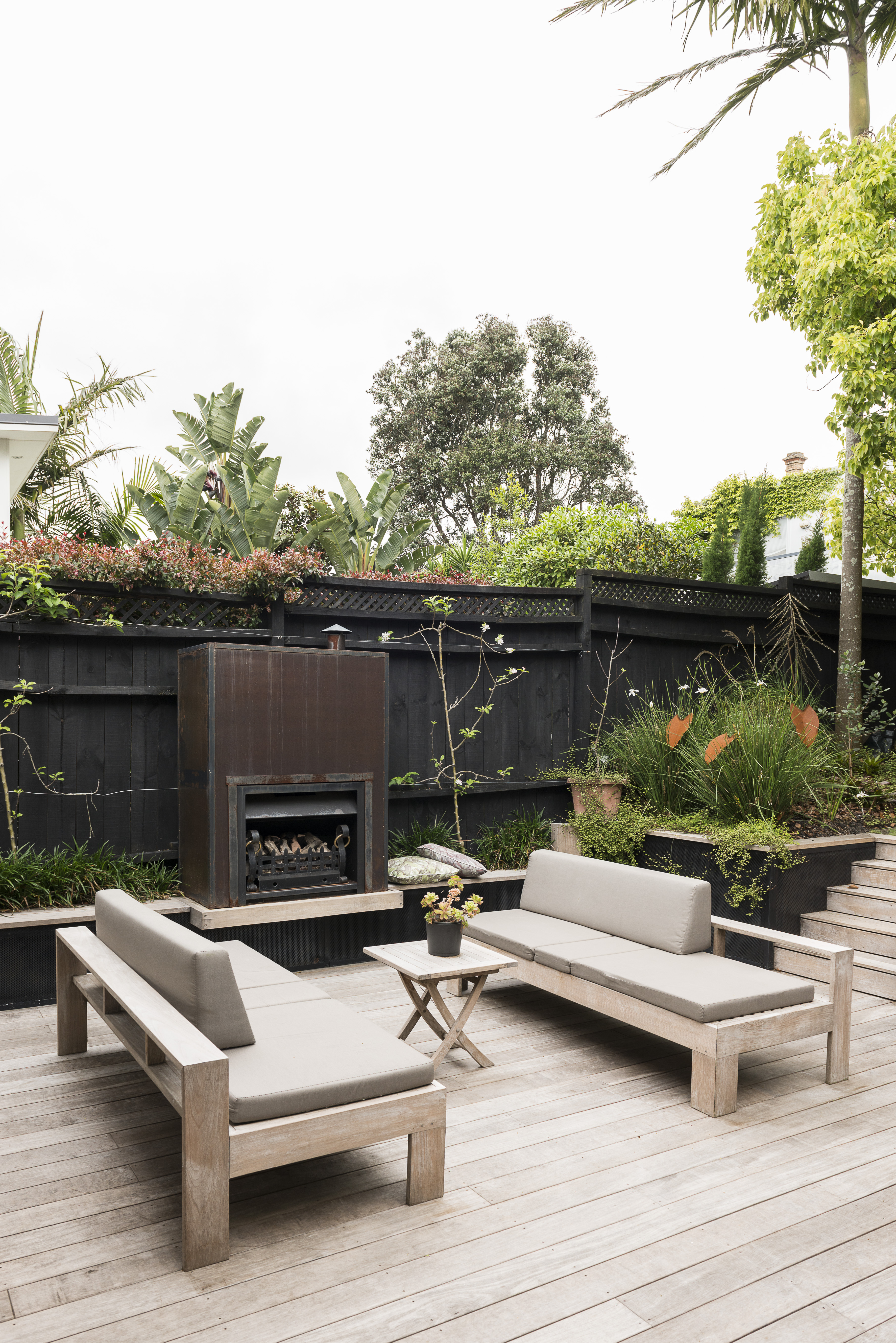Choose durable, attractive furniture for welcoming outdoor social areas. Photo / Cave Bureau