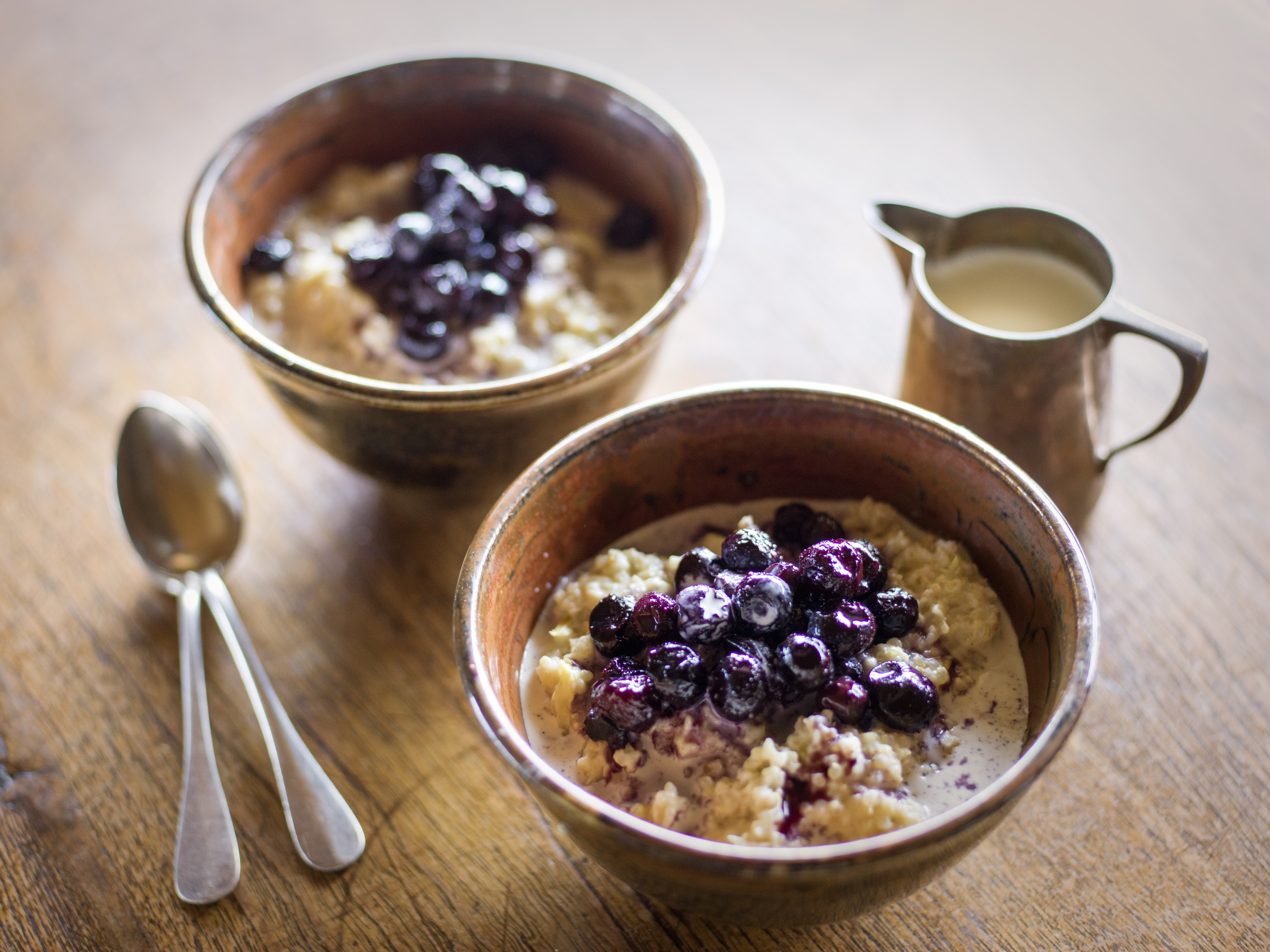 Apple and walnut oat and quinoa porridge. Photo / Rachael Hale-McKenna