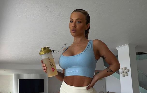 Multi-millionaire and influencer Tammy Hembrow treats herself to
