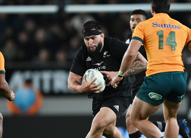 Tyrel Lomax with ball in hand against Australia. Photo / Photosport