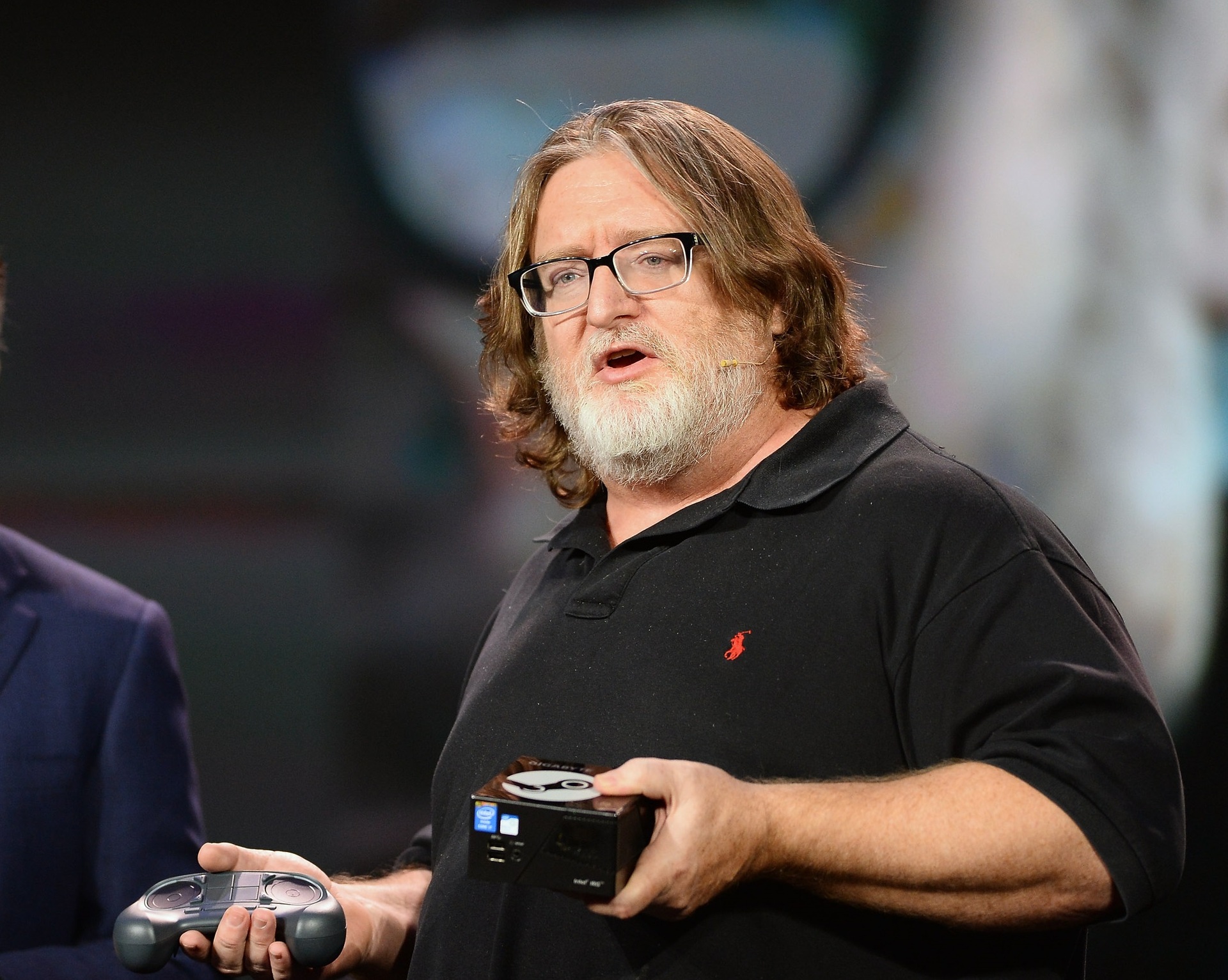 Gabe Newell may be meeting with New Zealand leadership to discuss  relocating Valve