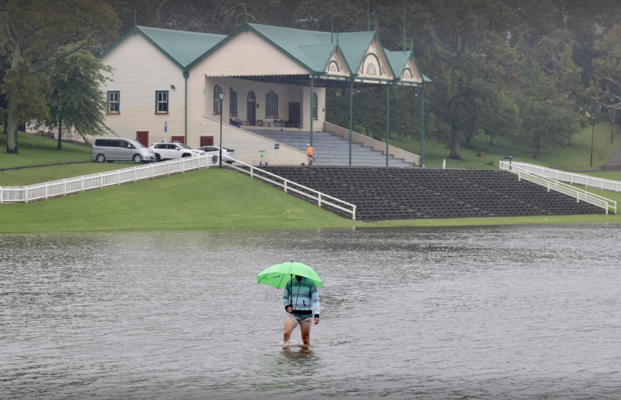 Flooding at Auckland Domain. Photo / Brett Phibbs