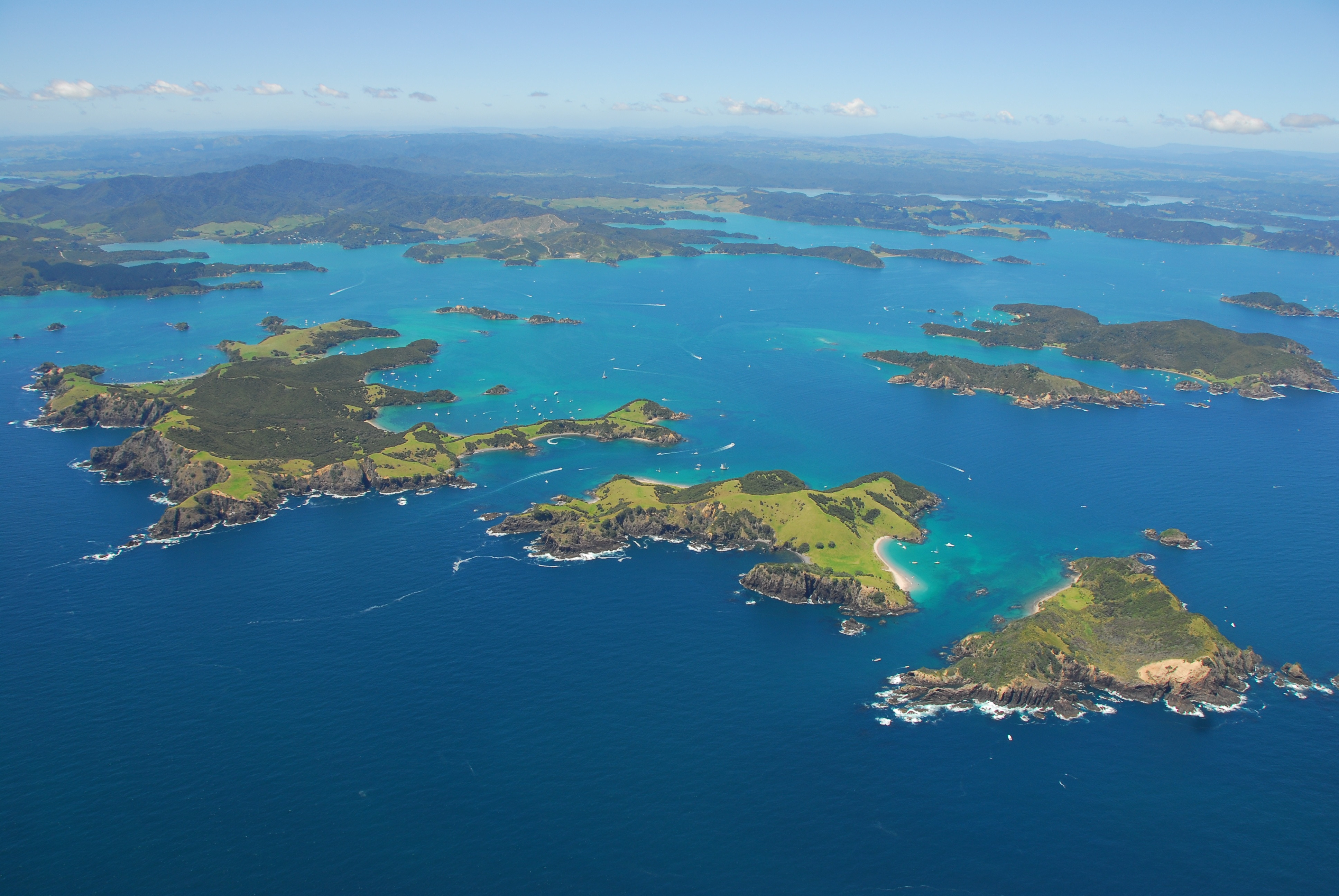 The diver went missing at Waihihi Bay in the Bay of Islands (pictured). Photo / 123rf