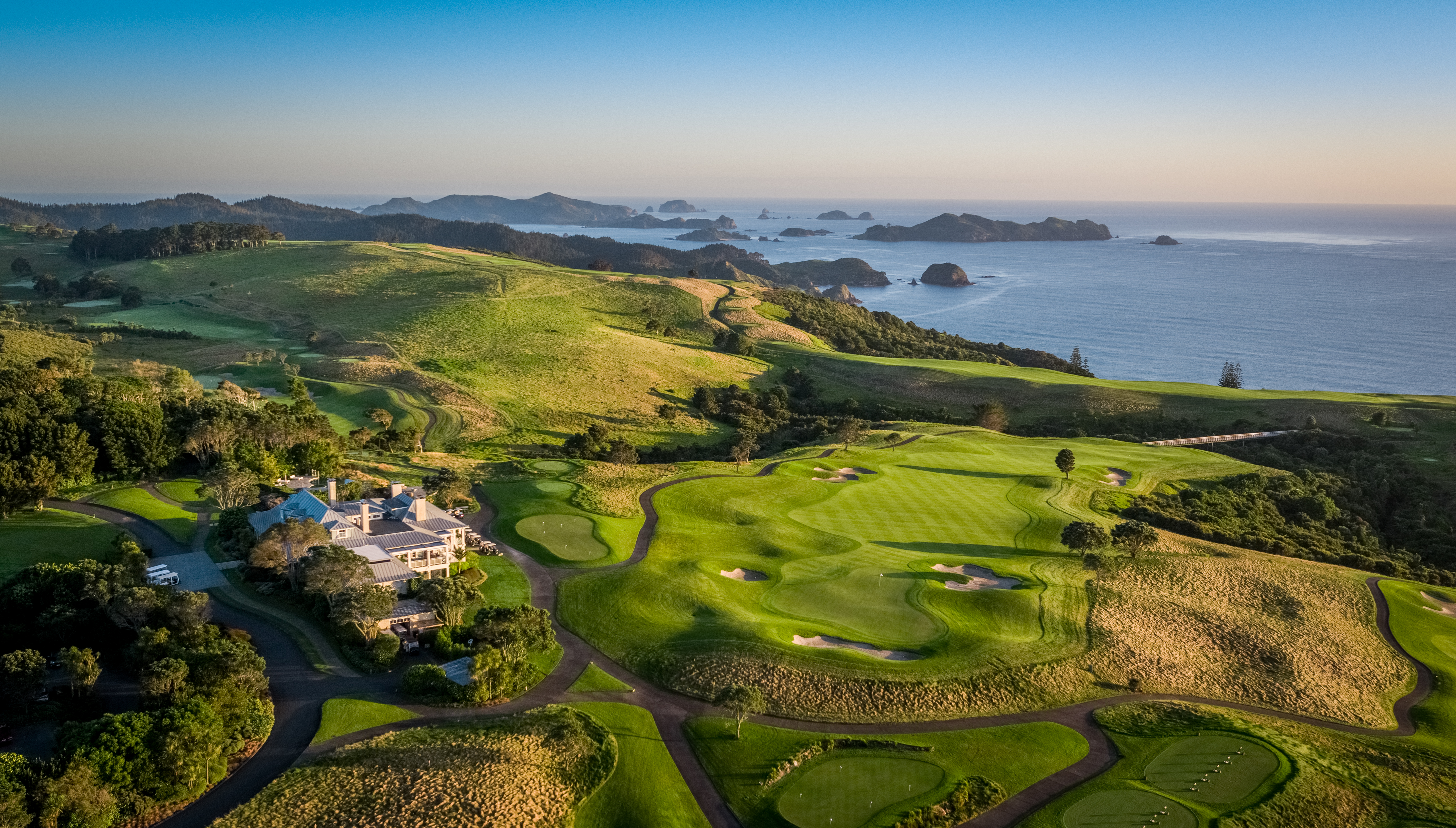 Up to $400 for a round: A tiki tour of NZ's most exclusive golf courses - NZ  Herald