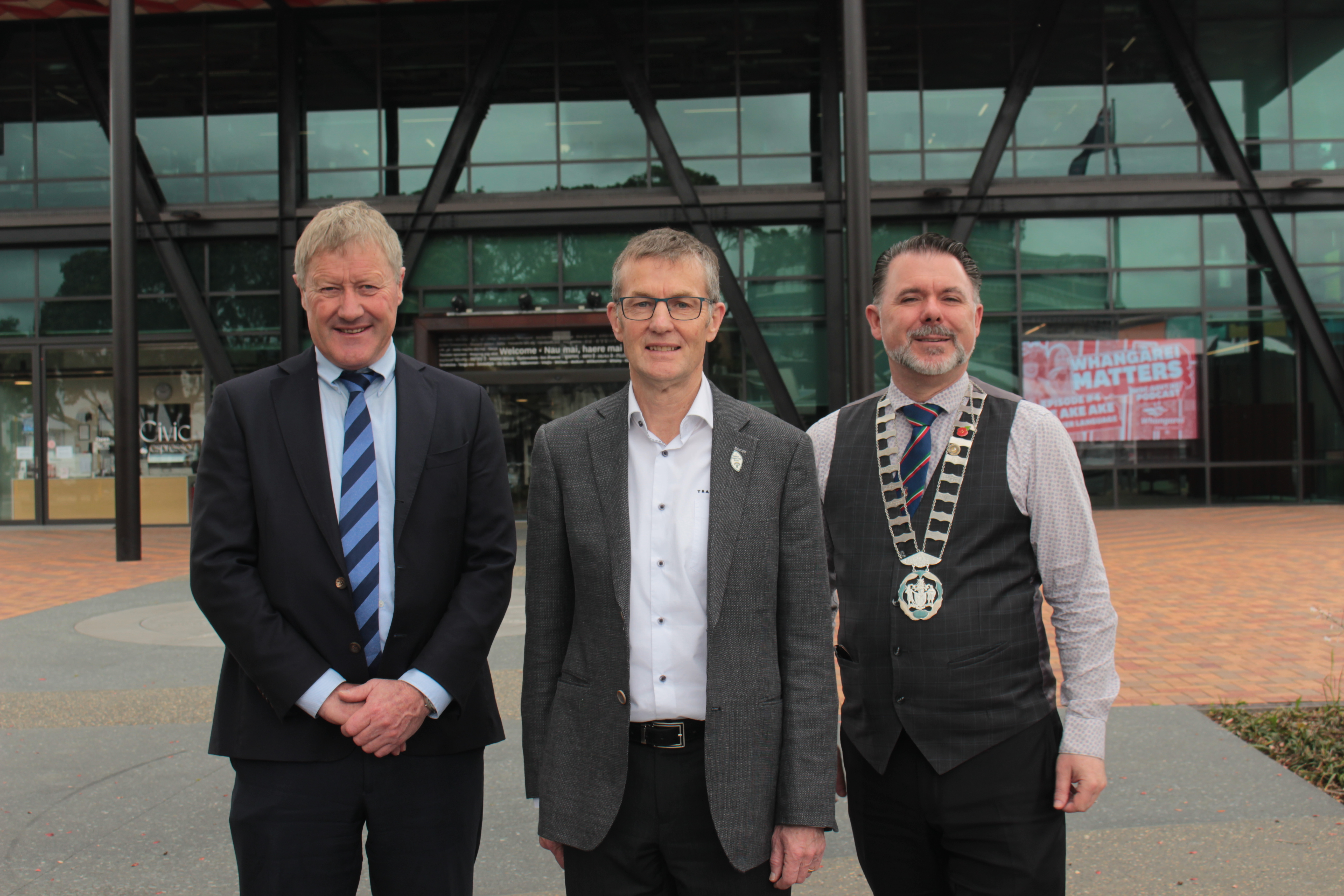Northland MP Grant McCallum, Transpower acting chief executive John Clarke and Whangārei mayor Vince Cocurullo says the projects will help Northland move forward from the pylon collapse. Photo / Denise Piper