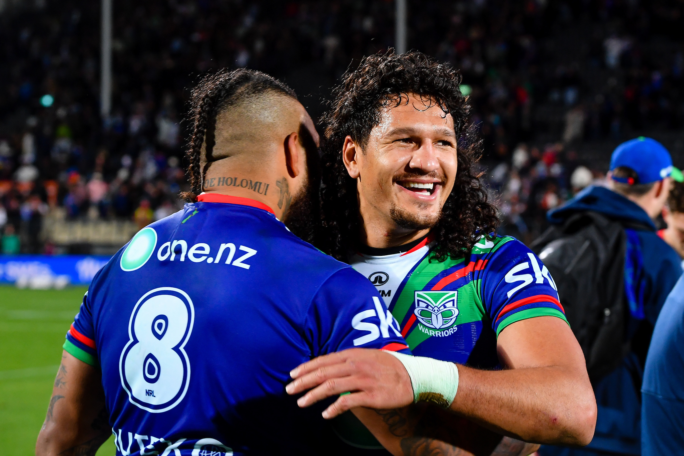 Warriors Addin Fonua-Blake (left) and Dallin Watene-Zelezniak celebrate beating the Raiders. Photo / Photosport