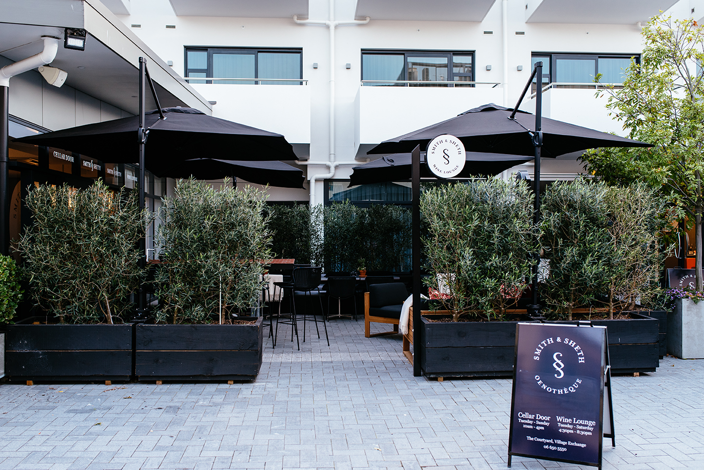 You will find Smith and Sheth Oenothèque in the heart of Havelock North.