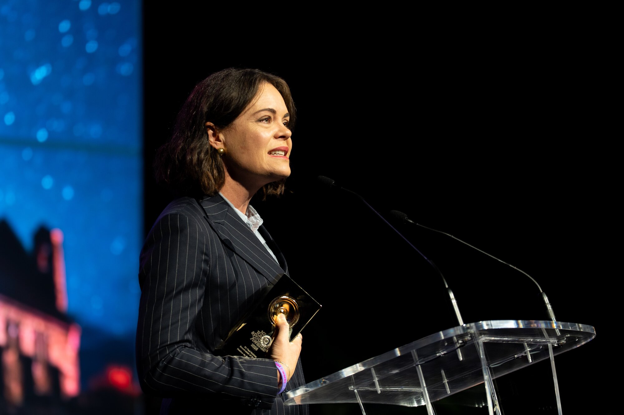 Heather du Plessis-Allan with her broadcaster of the year award. Photo / Annaleise Shortland