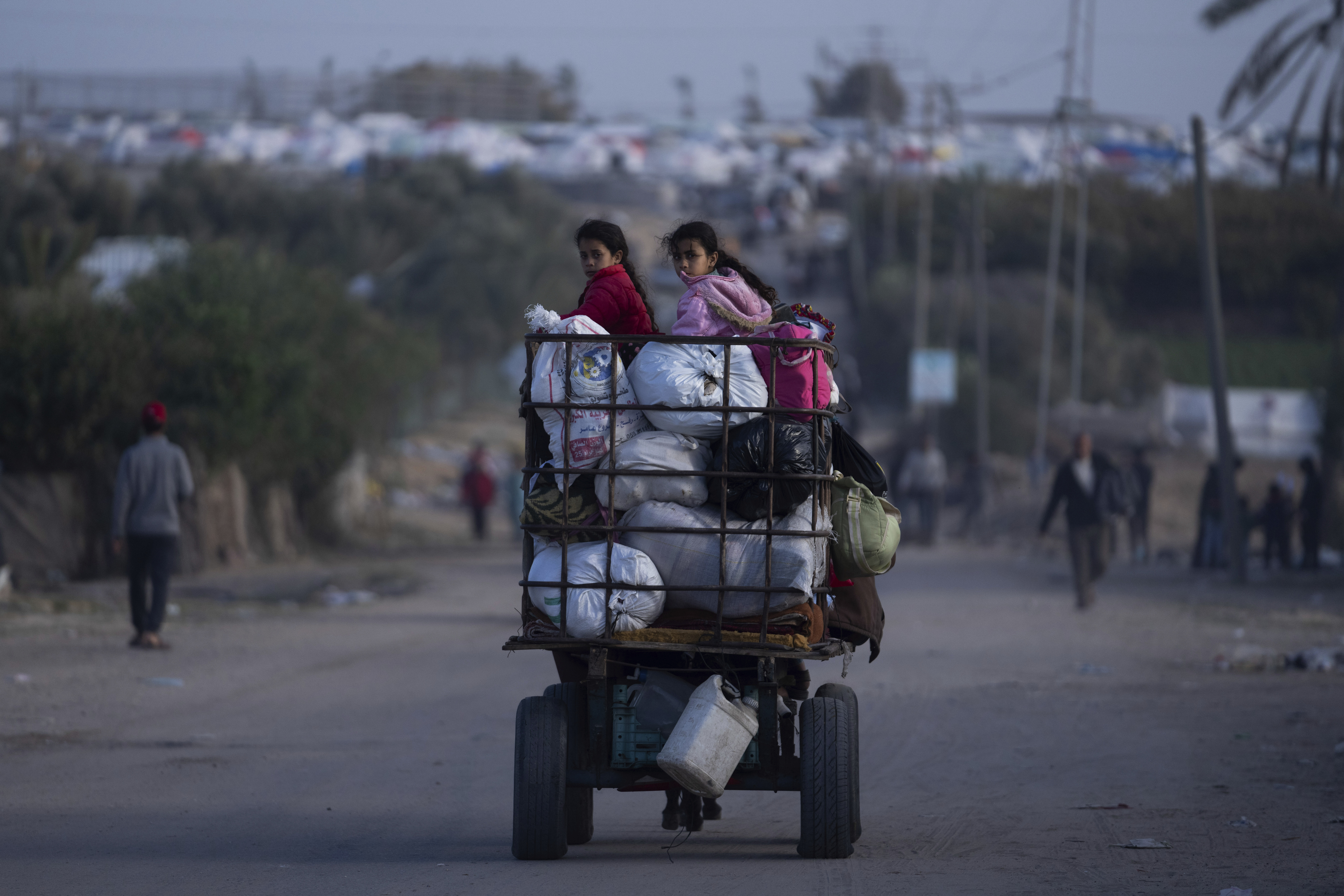 Palestinians who fled Khan Younis from the Israeli ground and air offensive on the Gaza Strip arrive in Rafah, southern Gaza. Photo / AP