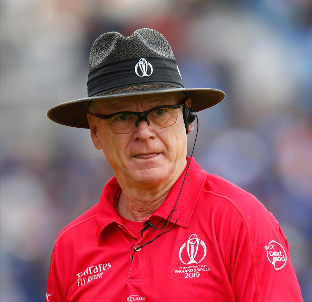 Umpire Bruce Oxenford to retire from international cricket after 15-year  career - India Today