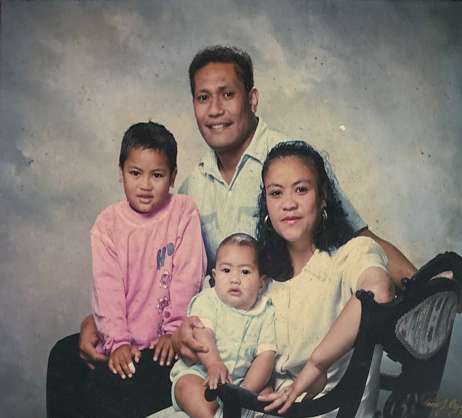 The Savea family: (Clockwise from top) Dad, Lina, mum, Masina and boys Ardie and Julian. Photo / Supplied.