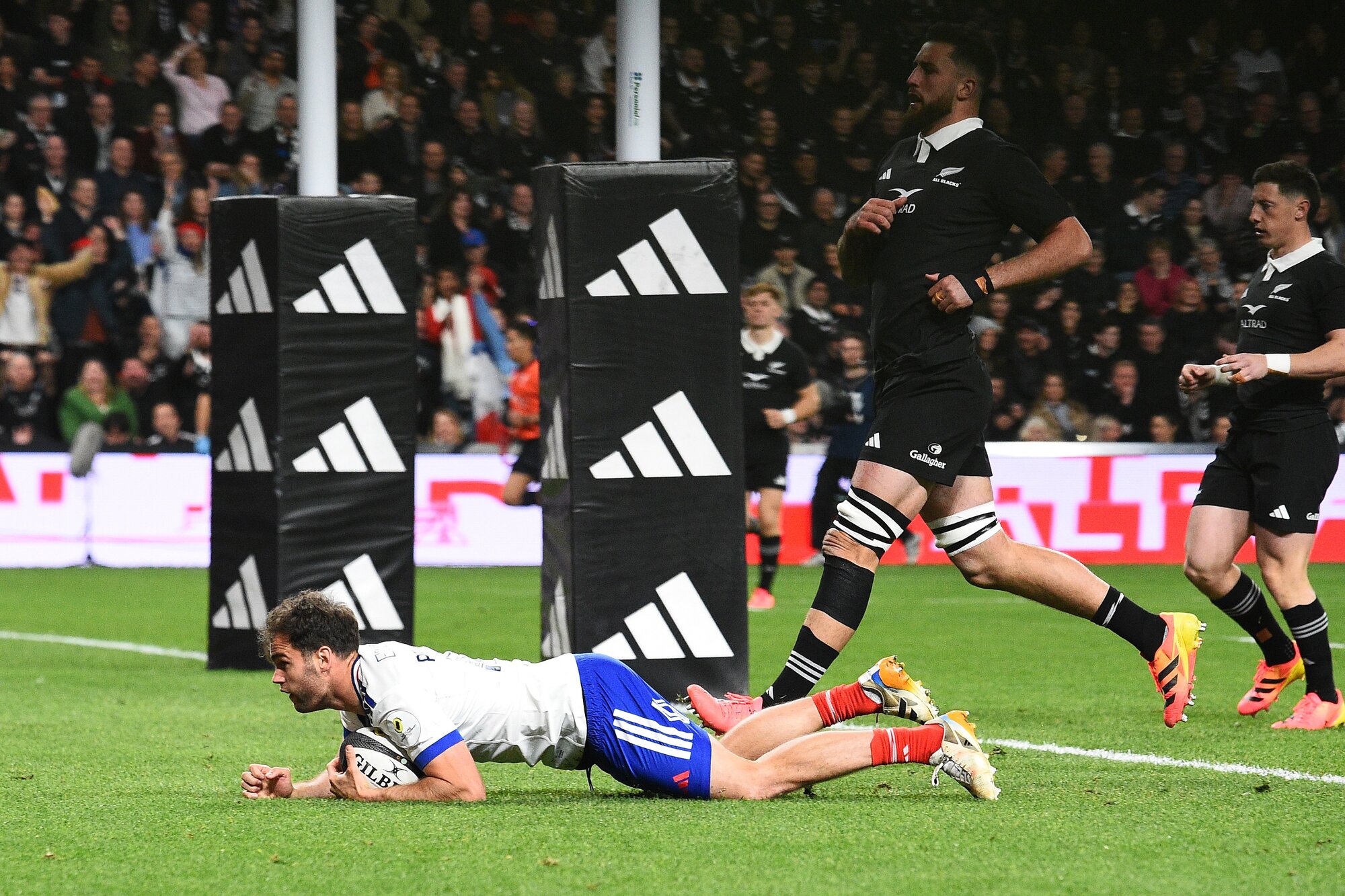 French winger Damian Penaud scores the first try of the night against the All Blacks in Christchurch. Photo / Photosport