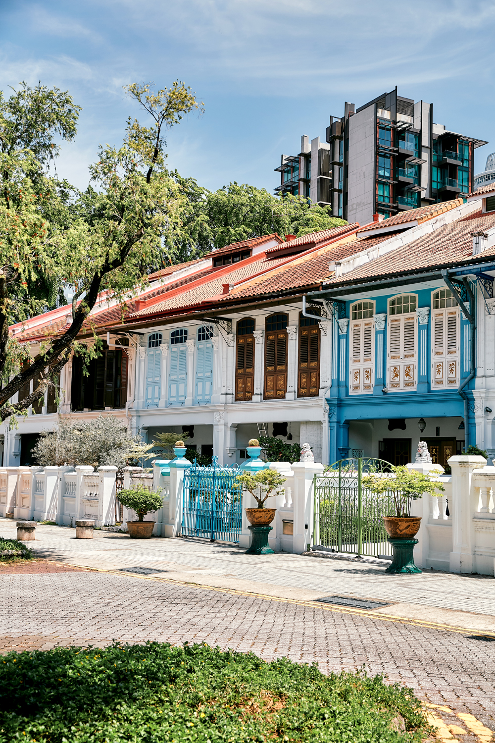 Peranakan shophouses on Emerald Hill Rd. Photo / Babiche Martens