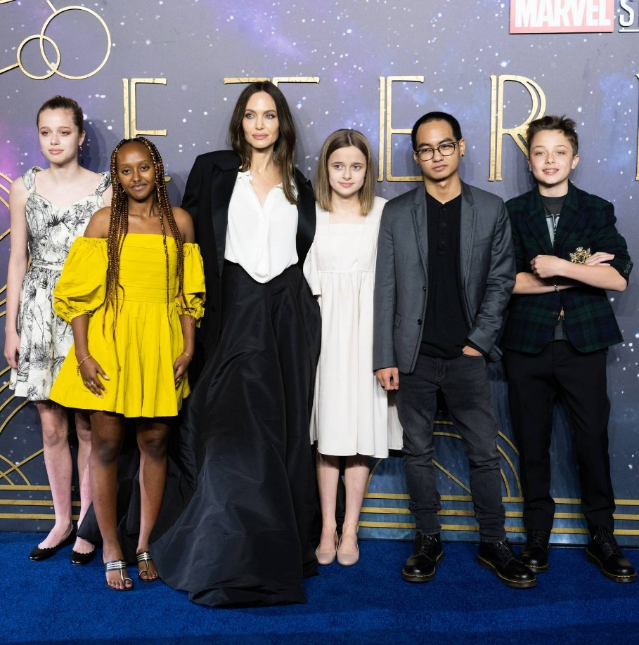 (From left): Shiloh Jolie-Pitt, Zahara Jolie-Pitt, Angelina Jolie, Vivienne Jolie-Pitt, Maddox Jolie-Pitt and Knox Jolie-Pitt. Not pictured, Pax Jolie-Pitt. Photo / Getty Images