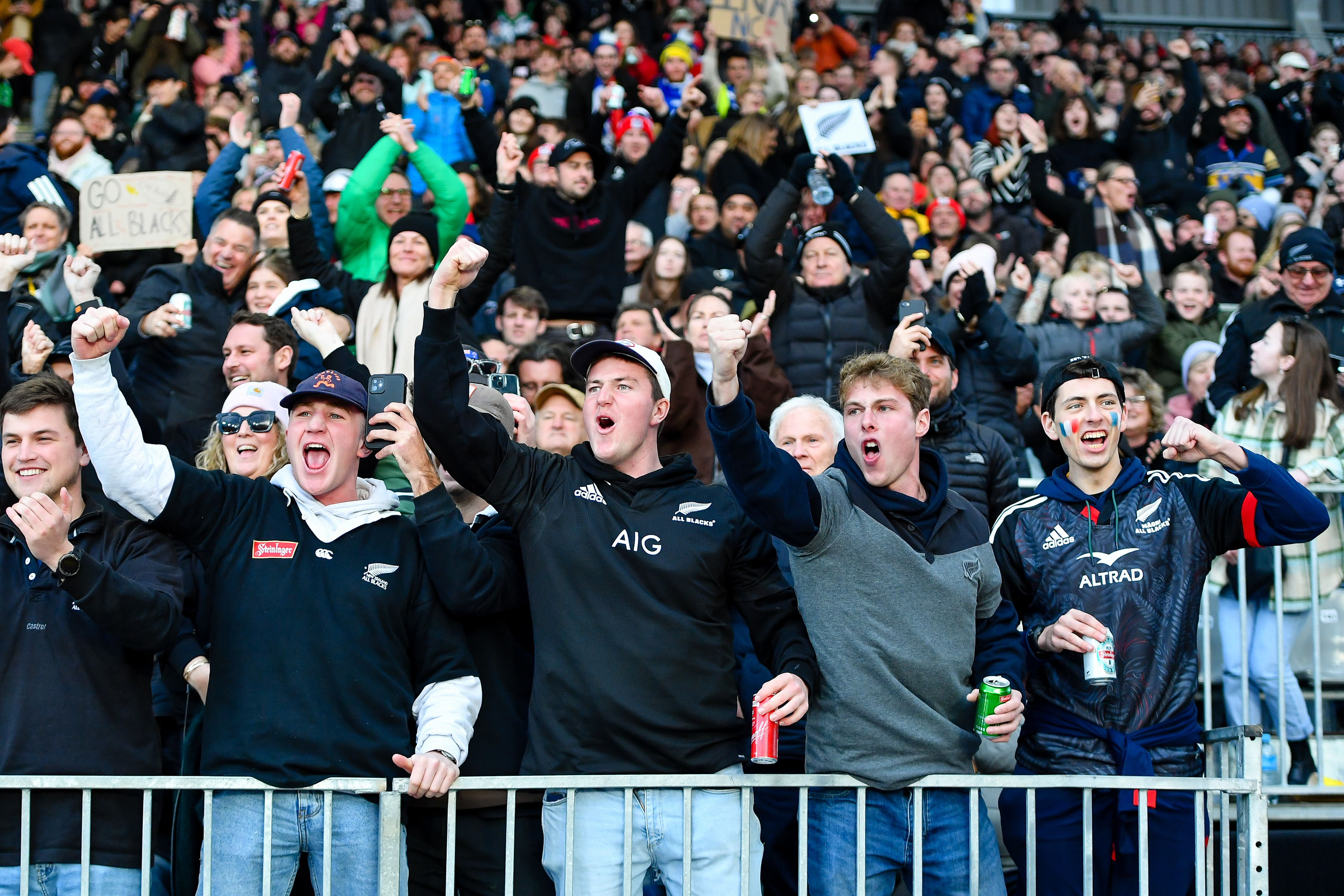 New Zealand rugby fans have been let down the most, says players' association boss Rob Nichol. Photo / Photosport