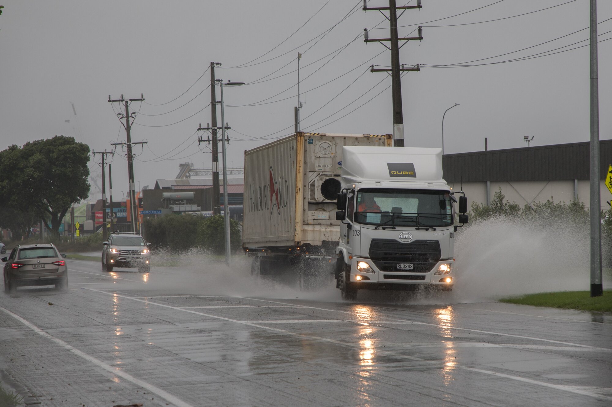 Rain has been steadily falling in the Bay of Plenty today. A red rain warning is currently in place. Photo / Jo Jones