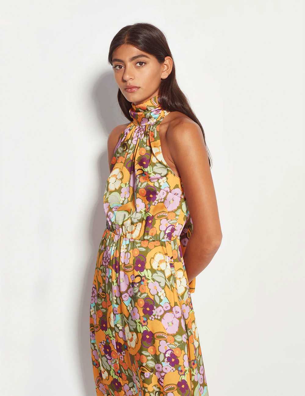 This bright and golden print from Juliette Hogan is a refreshing approach to a seasonal staple.