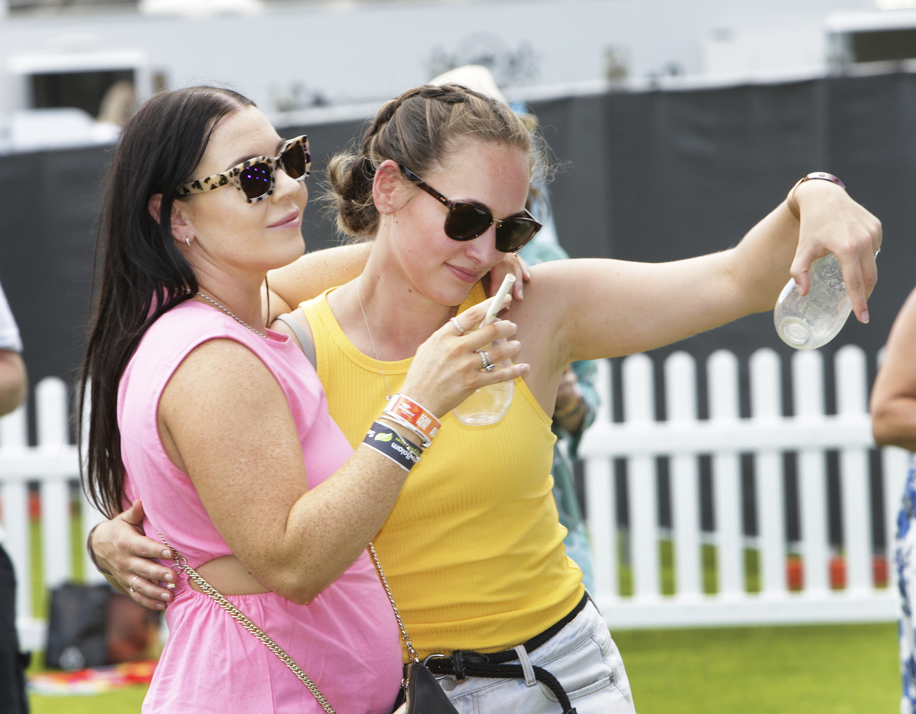 Dayna Attwood-Graham and Tegan Notton groove to RSB 2.0. Photo / Tania Whyte