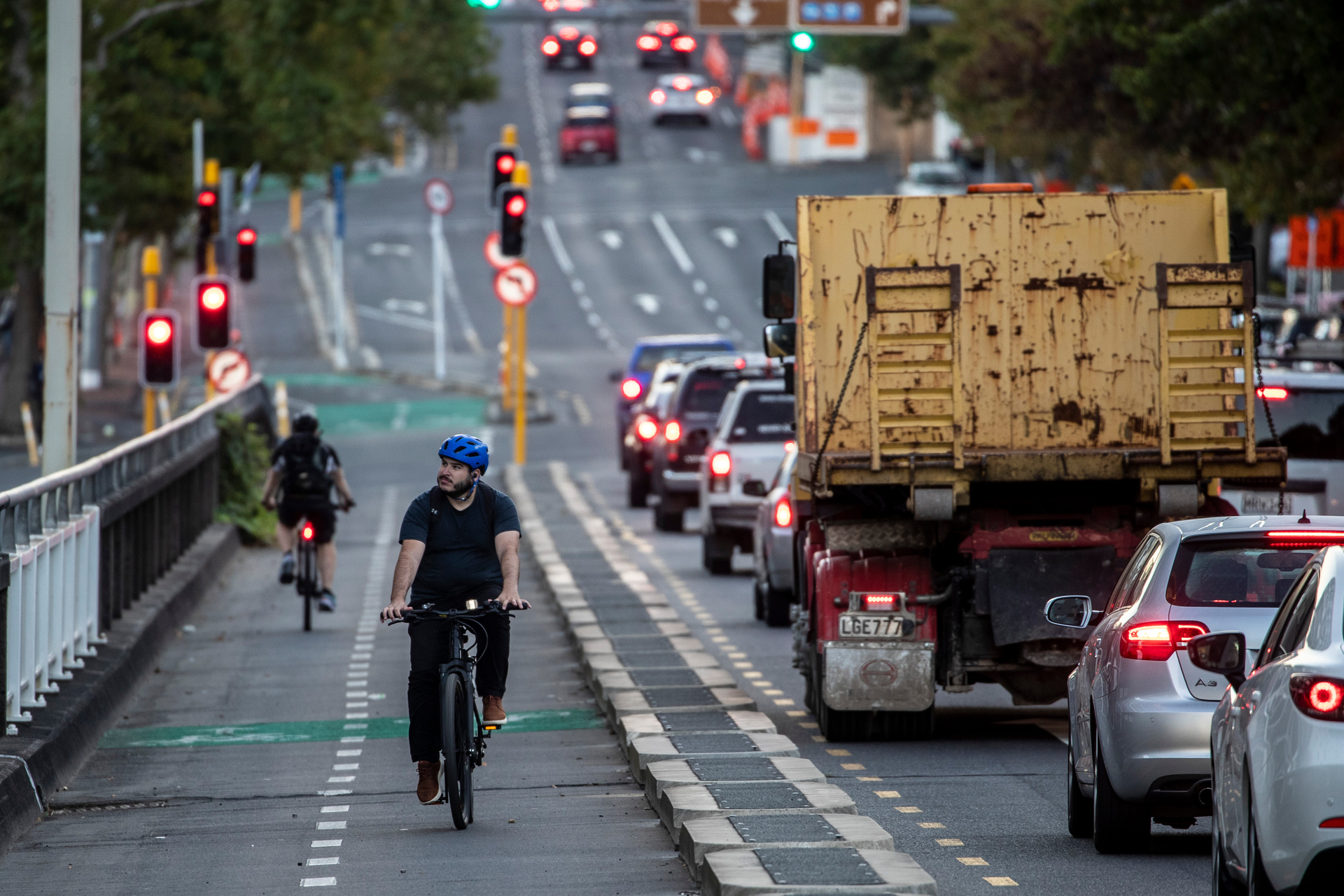 Auckland Transport has reduced its target for cycling counts when TERP calls for a 13-fold increase in cycling. Photo / Michael Craig