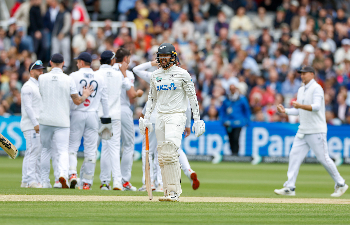 Tom Blundell leaves the field after being dismissed on the final day against England. Photo / Photosport