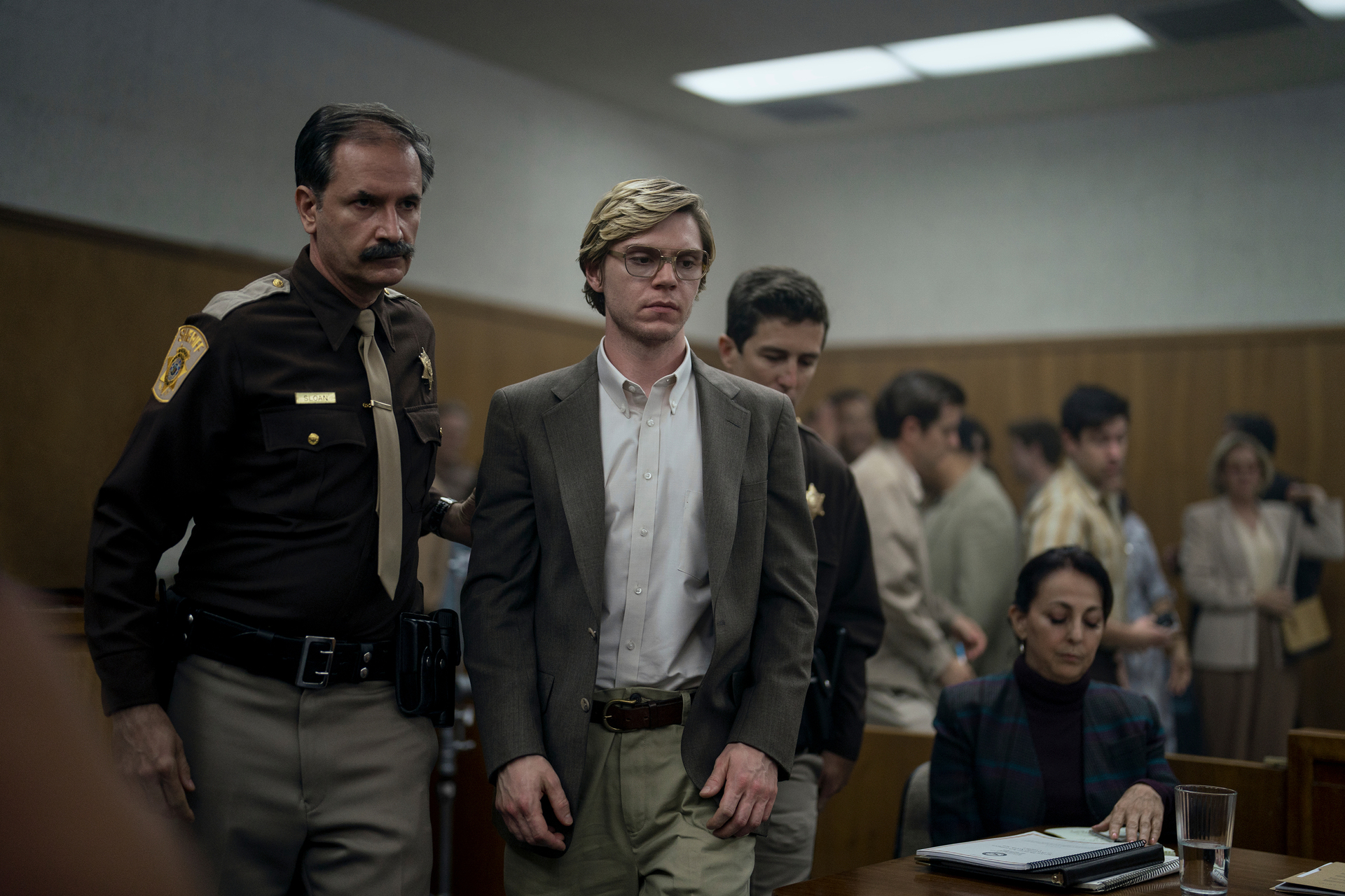 Evan Peters as Jeffrey Dahmer on Netflix's Monster: The Jeffrey Dahmer Story. Photo / Netflix