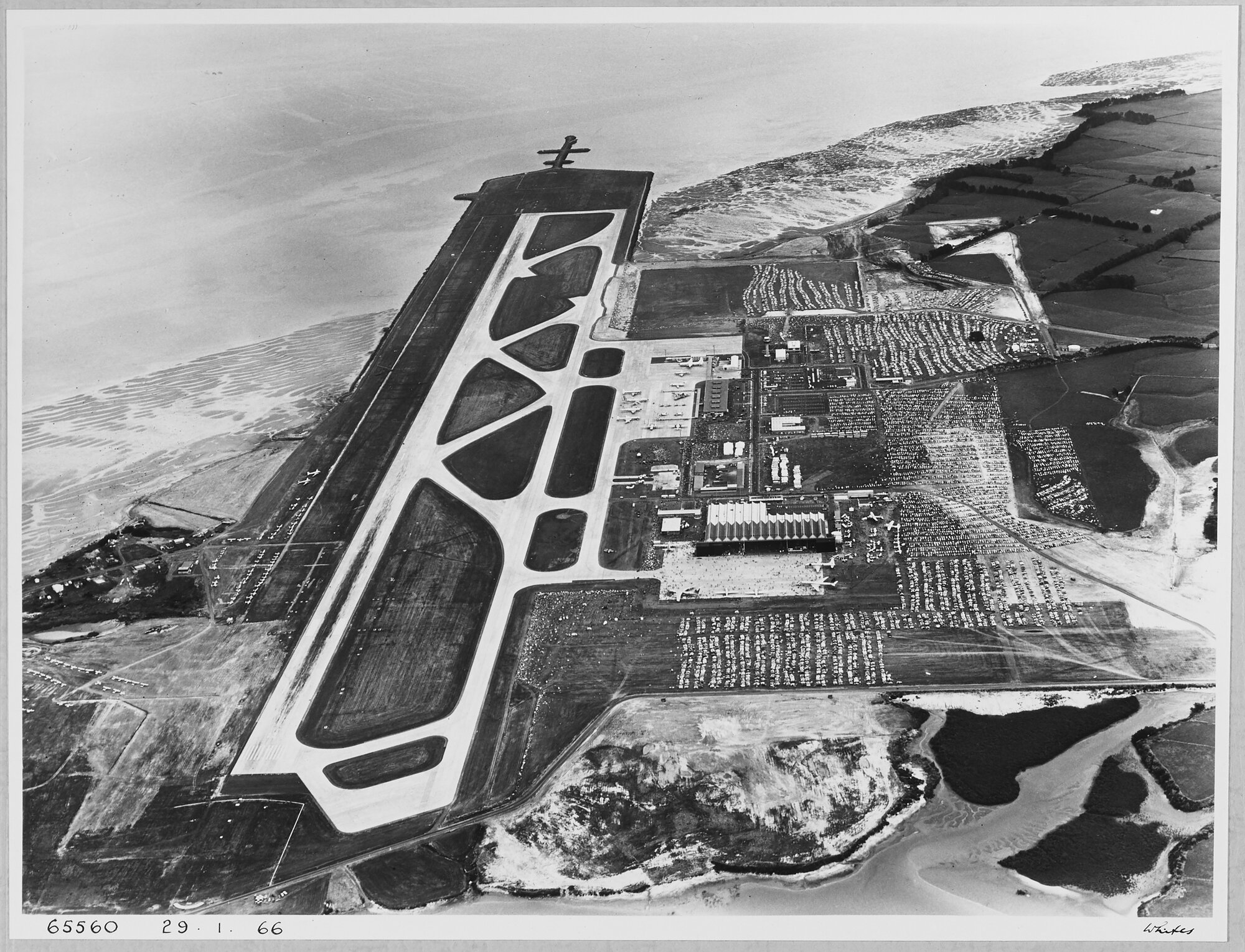 Auckland Airport seen from above in 1966. Photo / Whites Aviation