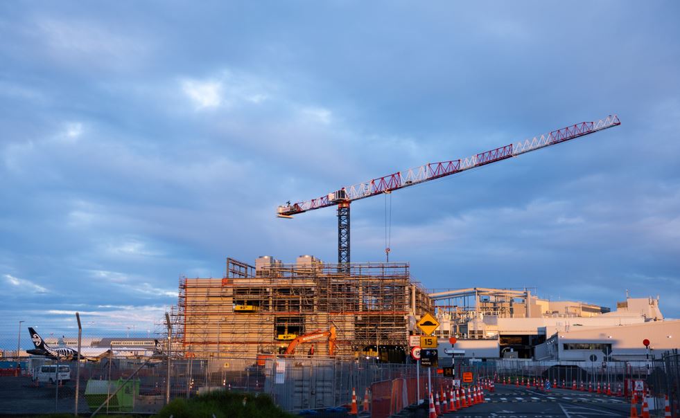 Auckland airport crane at work on 