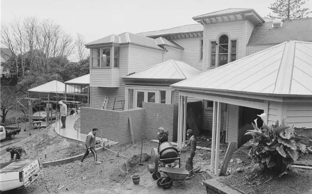 New path being built at the rear of Premier House, taken in June 1990 by Evening Post staff photographer Ross Giblin. Photo / Alexander Turnbull Library