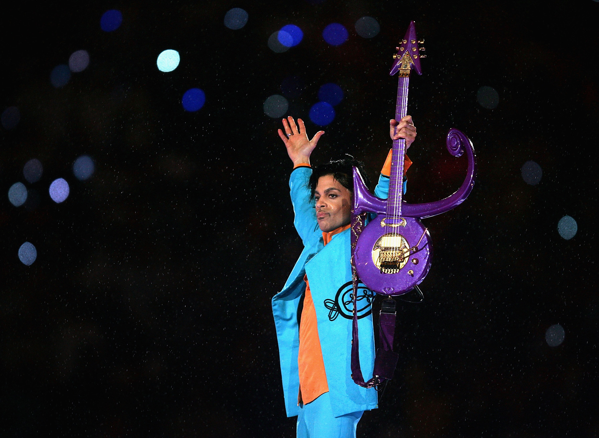 Prince, pictured here during his 2007 Super Bowl halftime show. Photo / Getty Images